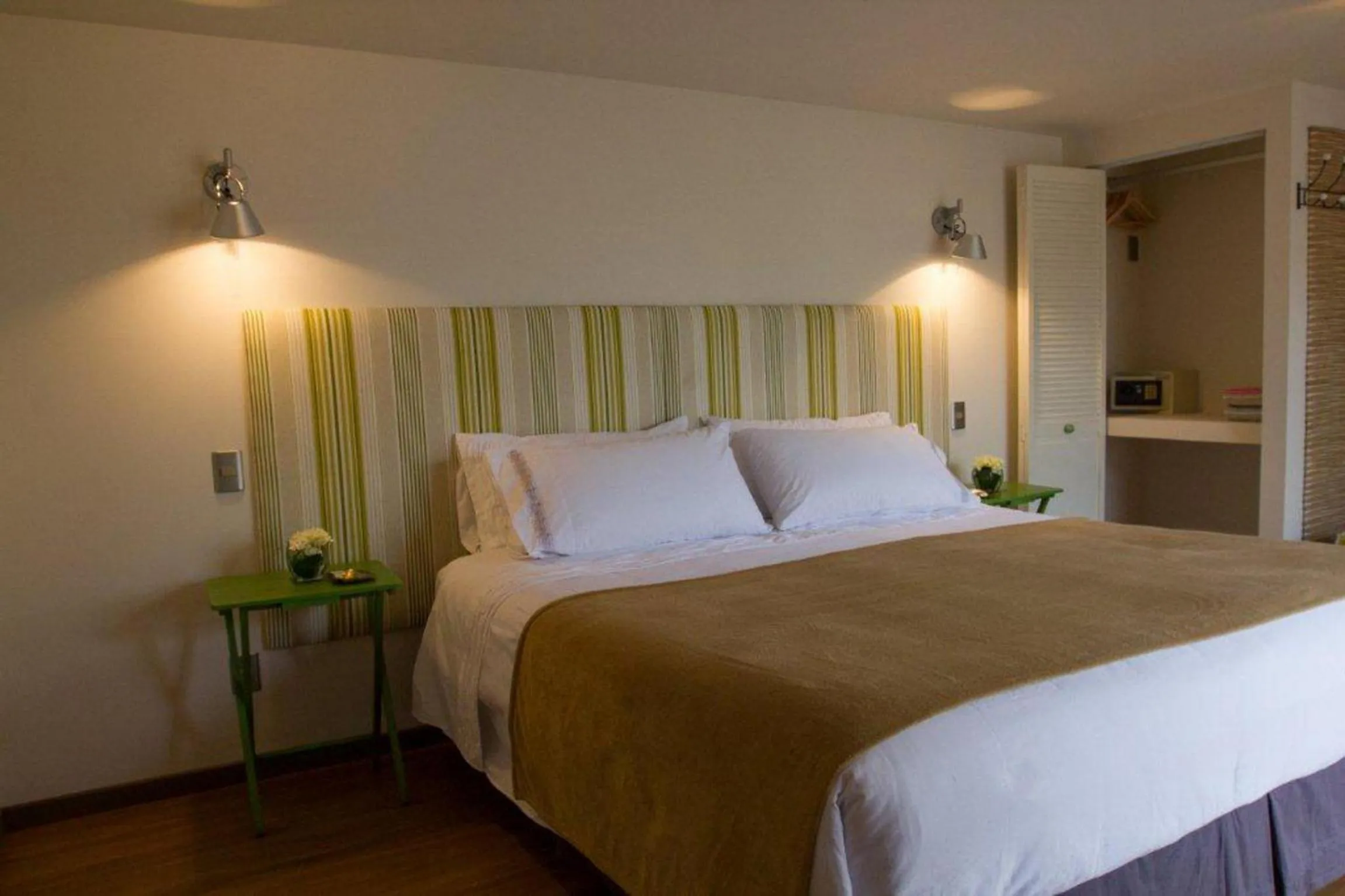 Bedroom, Bed in Hotel Boutique La Perouse