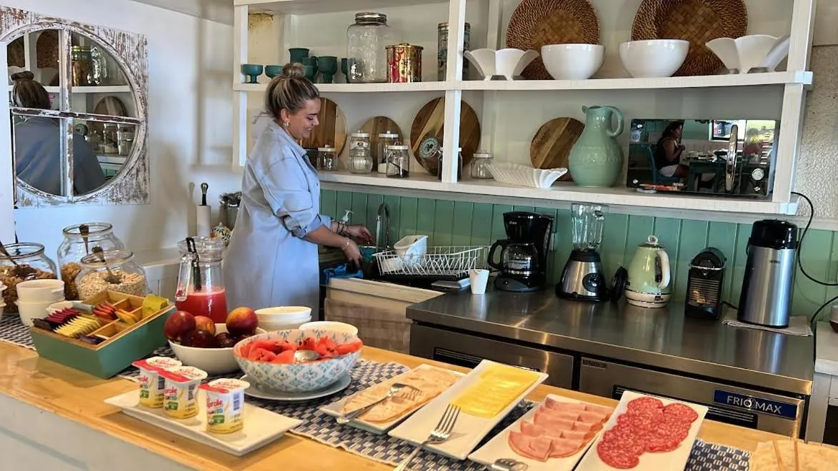 Breakfast in Hotel Boutique La Perouse