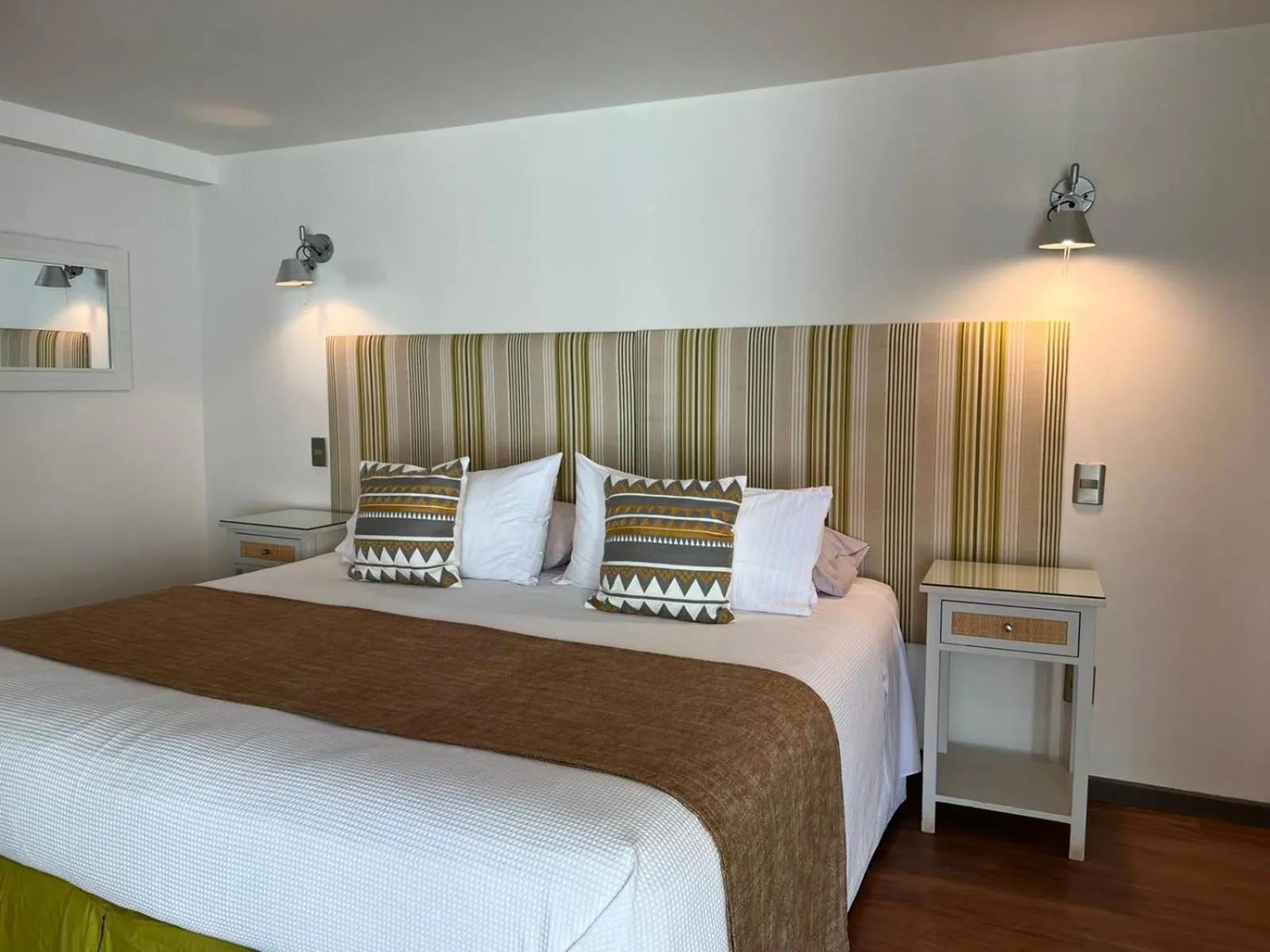 Bedroom, Bed in Hotel Boutique La Perouse