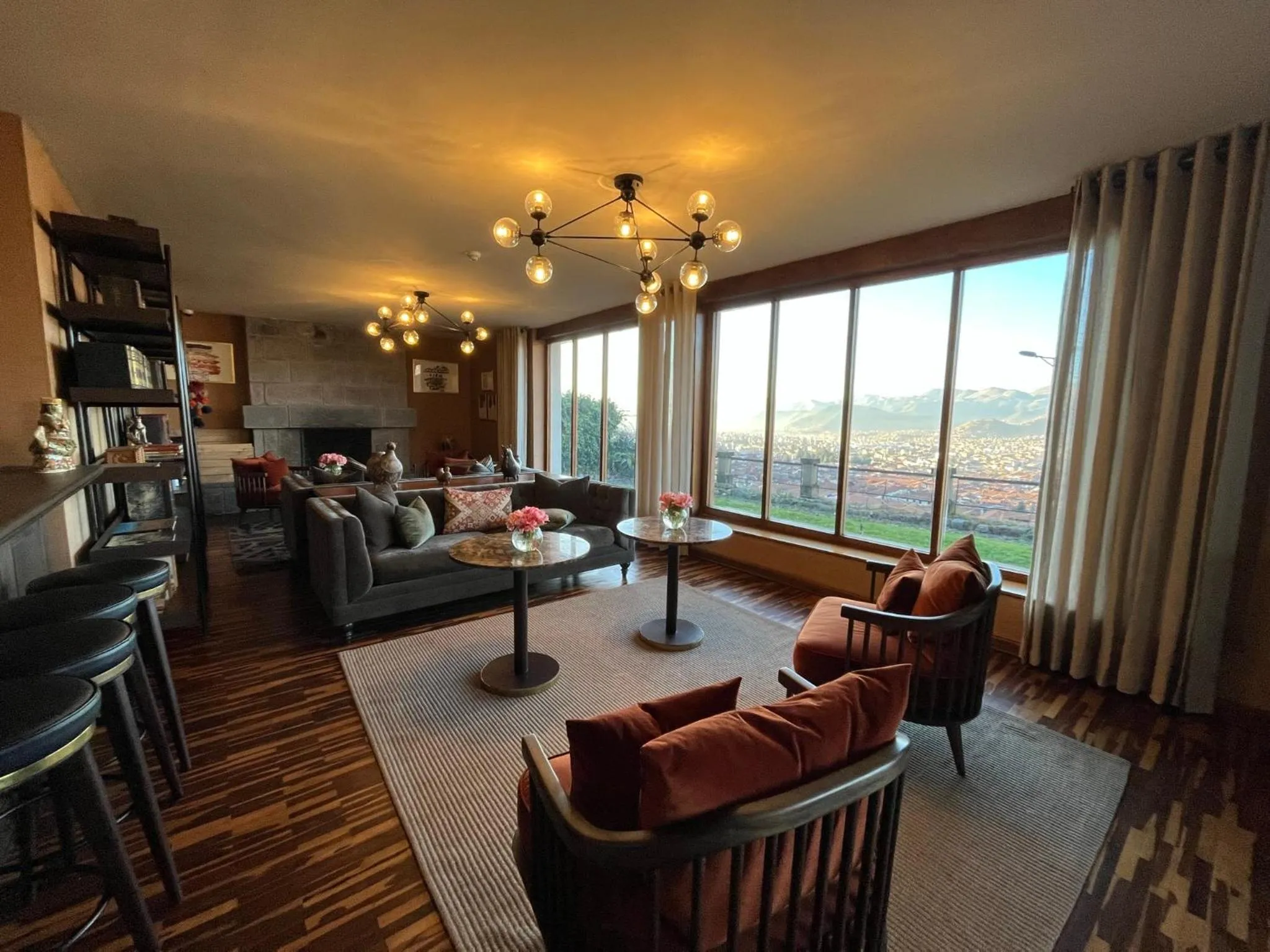 Lounge or bar in Palacio Manco Capac by Ananay Hotels