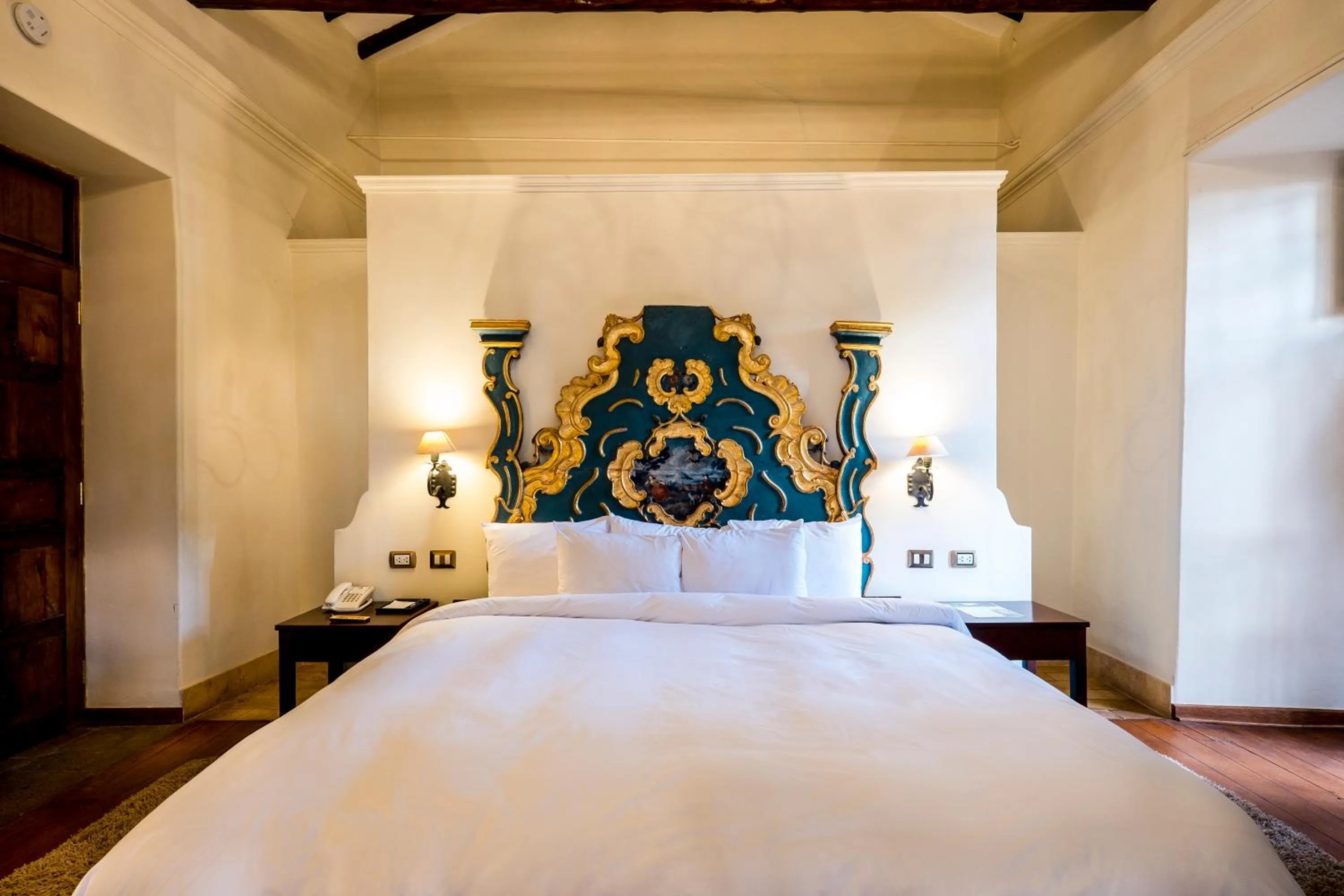Bed in Palacio Manco Capac by Ananay Hotels