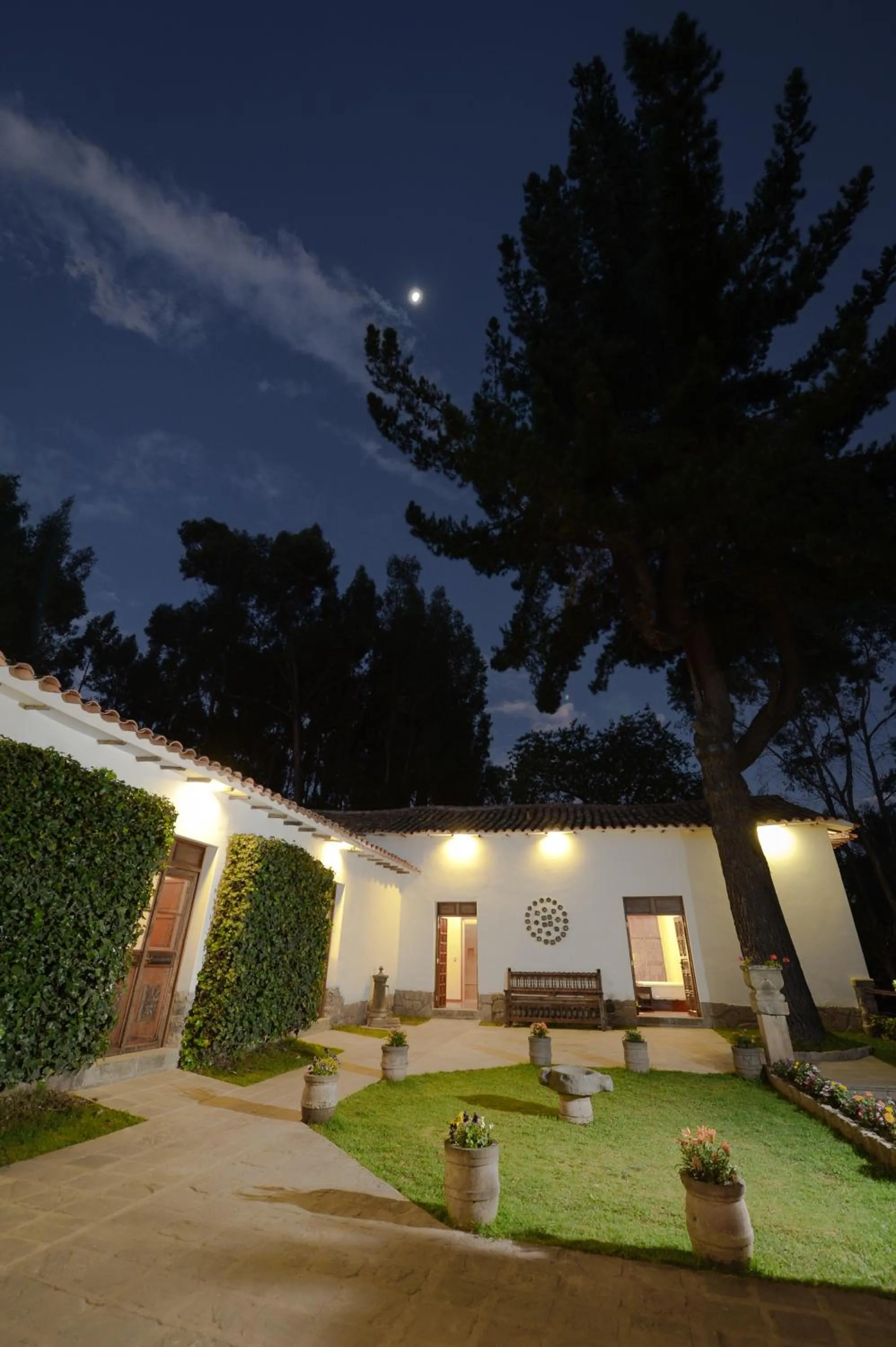 Facade/entrance in Palacio Manco Capac by Ananay Hotels