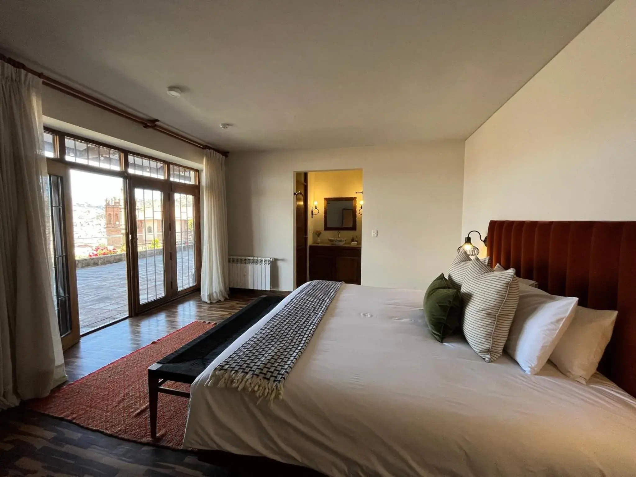 Spring, Bed in Palacio Manco Capac by Ananay Hotels Spring, Bed in Palacio Manco Capac by Ananay Hotels