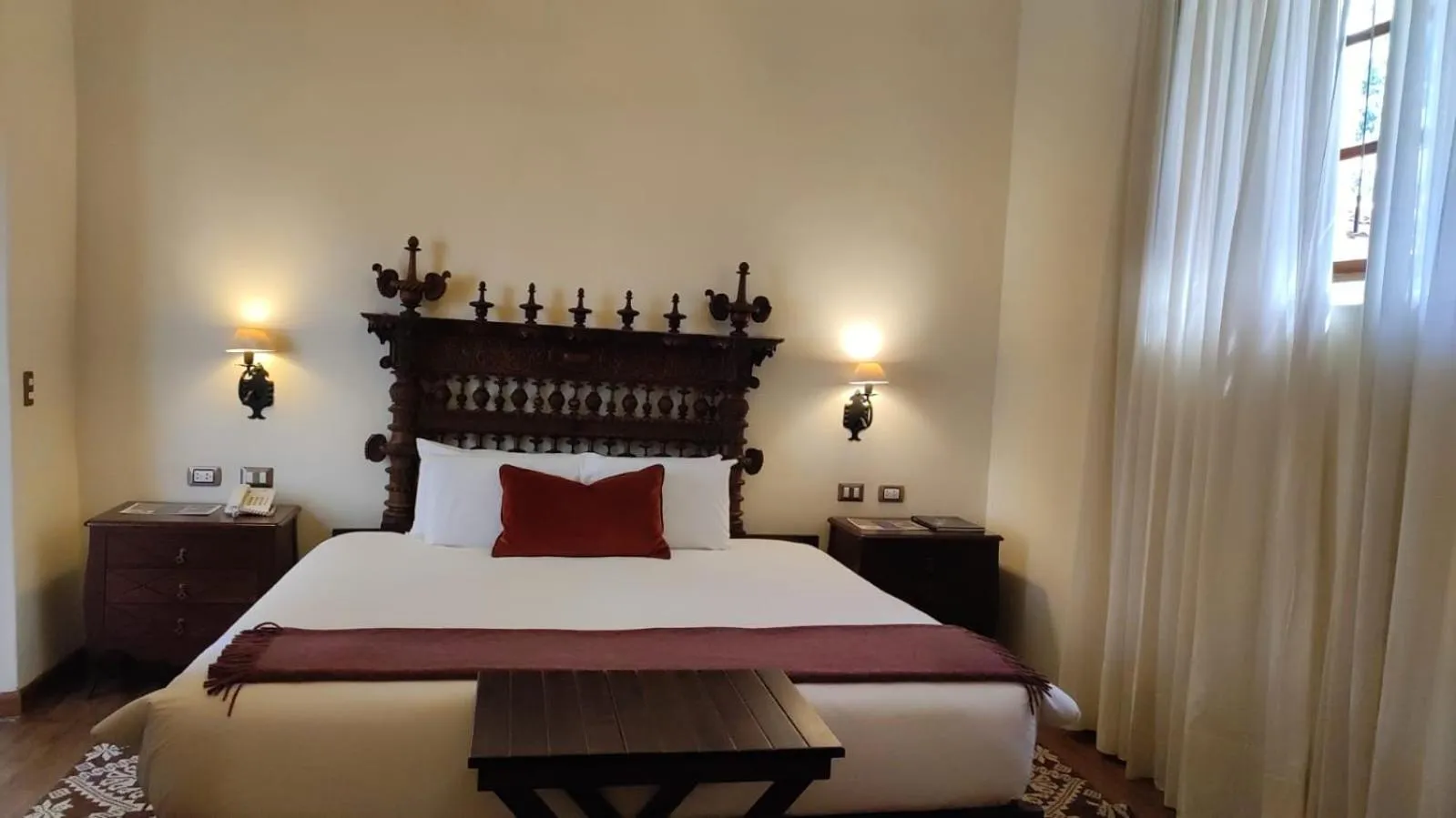 Bed in Palacio Manco Capac by Ananay Hotels