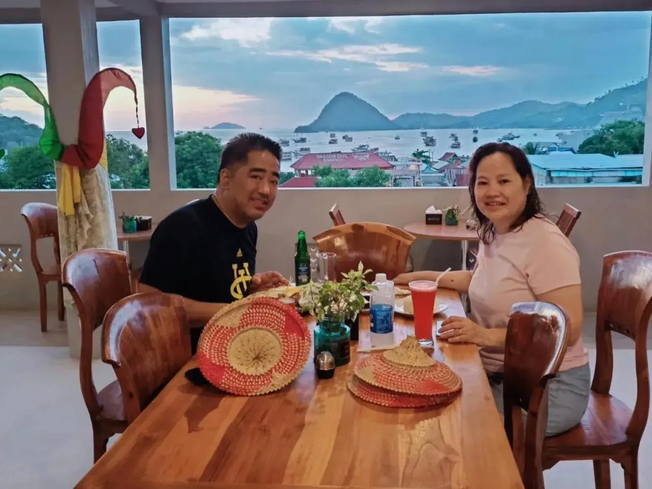 Restaurant/places to eat in Komodo Lodge Restaurant/places to eat in Komodo Lodge