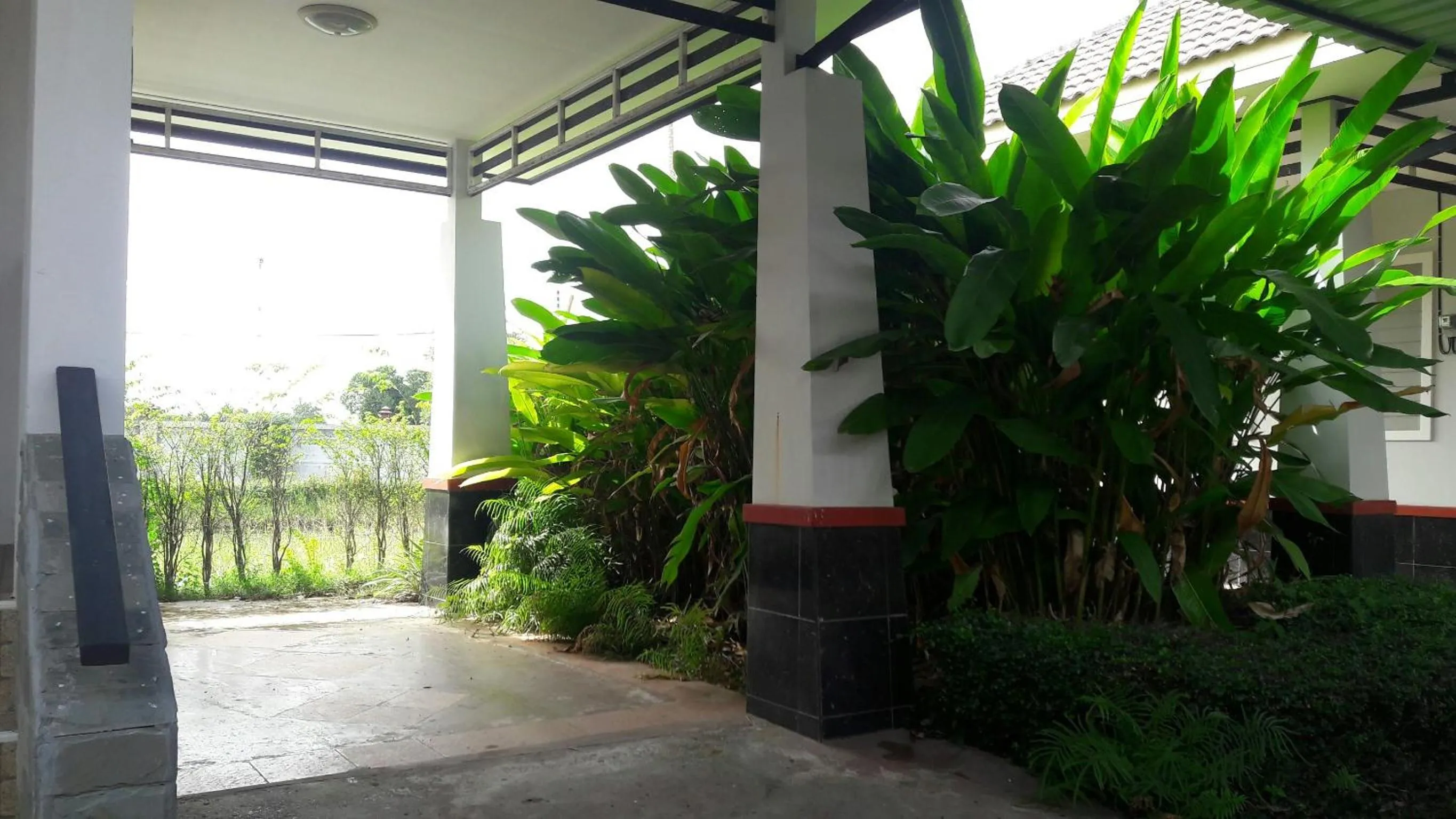 Parking in Tokyo Country Inn