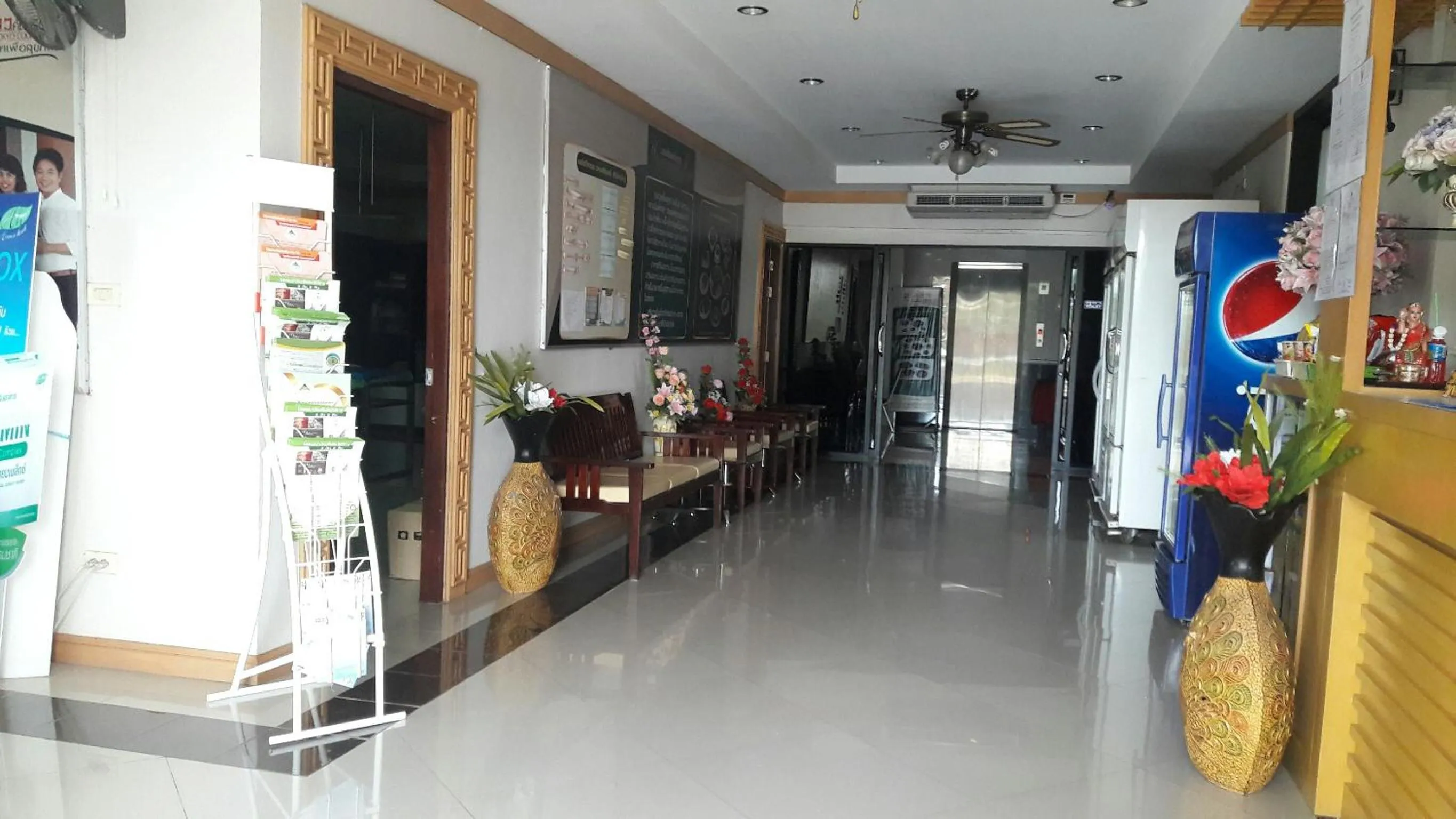 Lobby or reception in Tokyo Country Inn