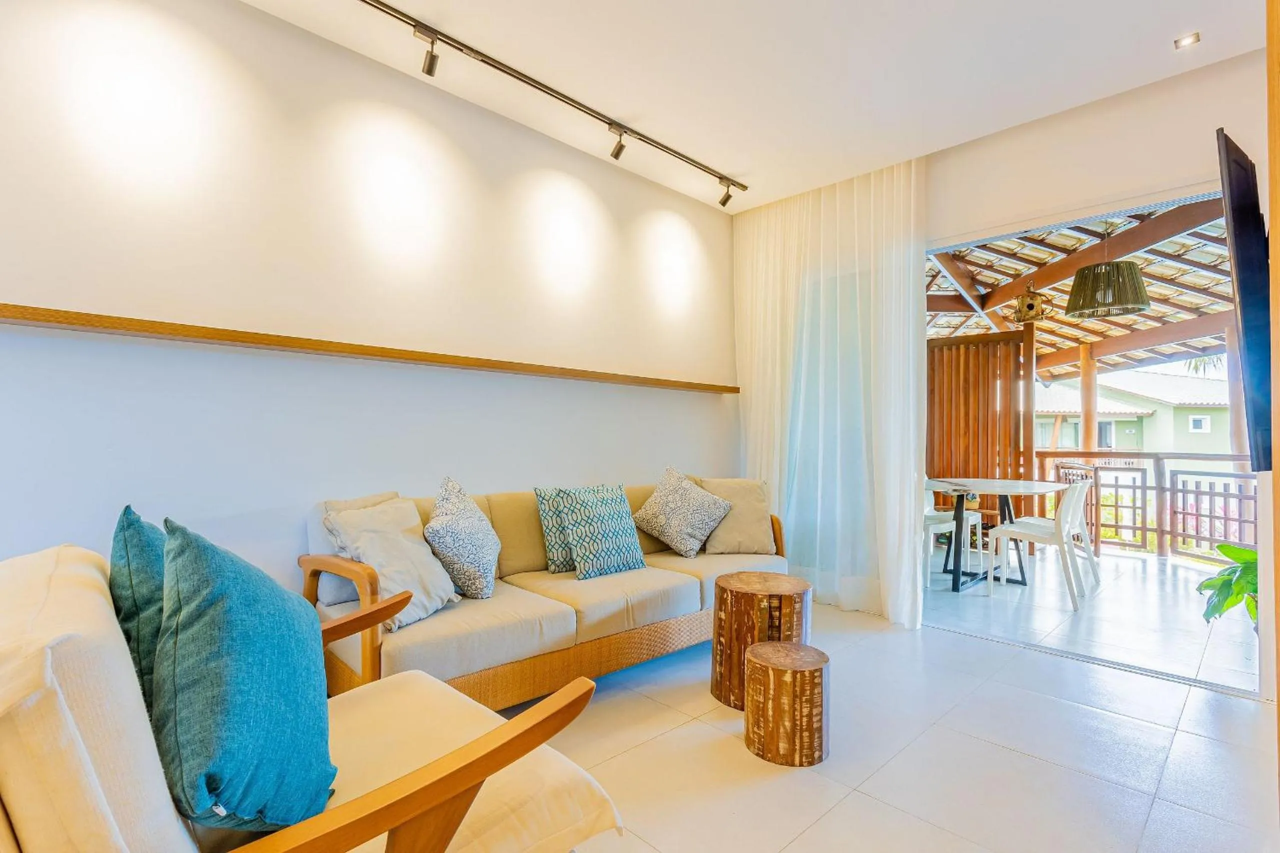 IT22 Beautiful Apt 3 Bedrooms by the Sea