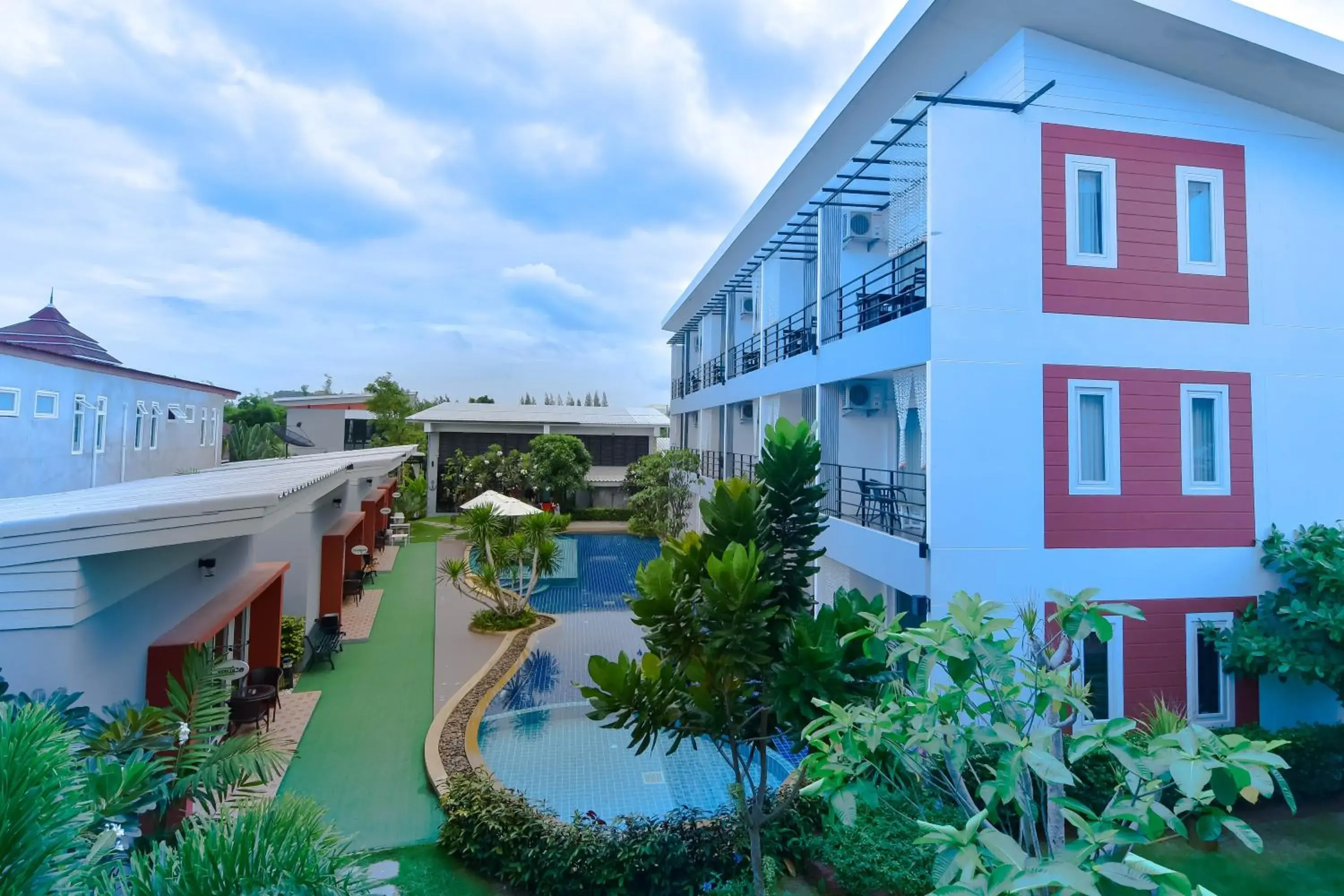 Swimming pool in Milano Huahin Swimming pool in Milano Huahin