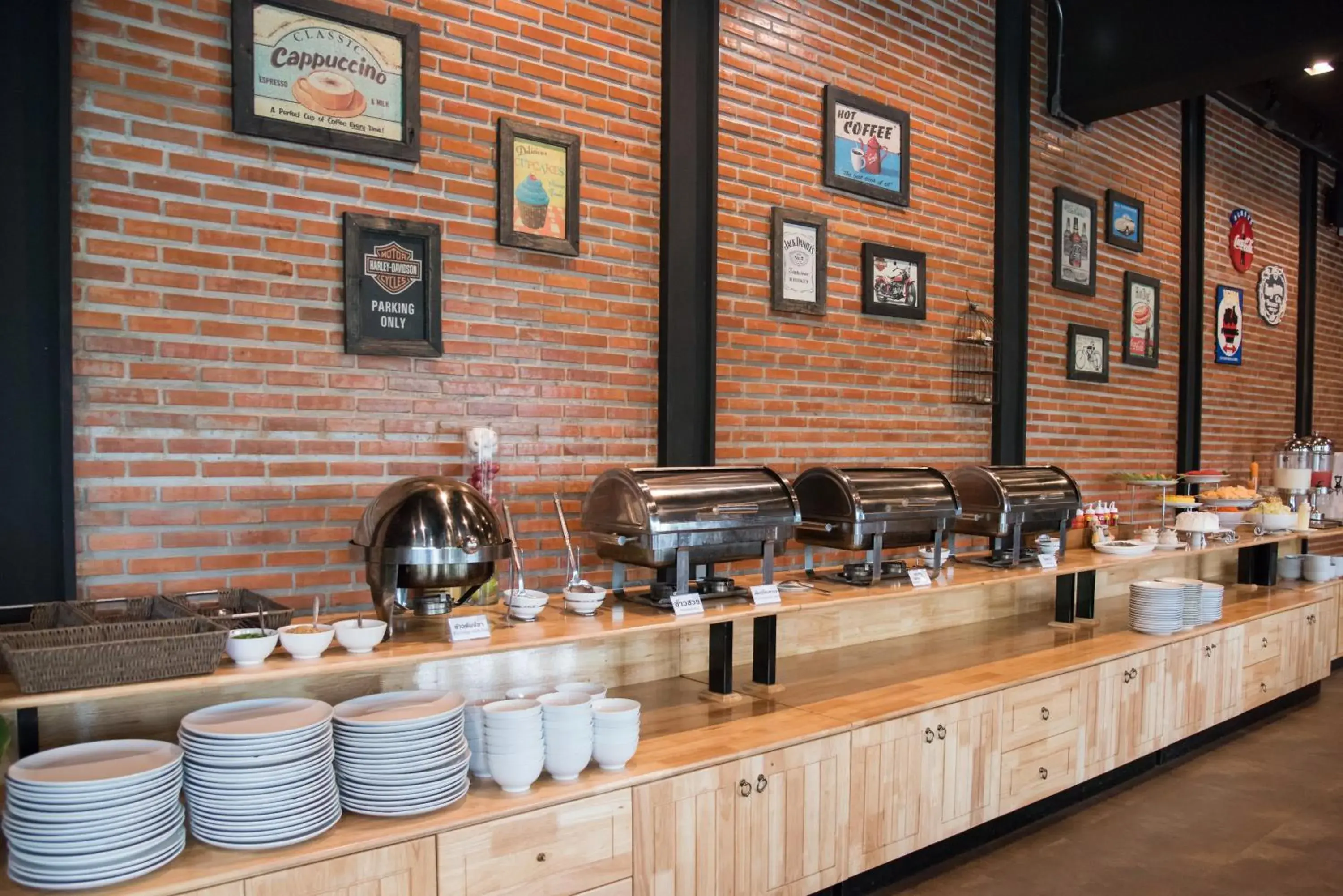 Restaurant/places to eat in Milano Huahin Restaurant/places to eat in Milano Huahin