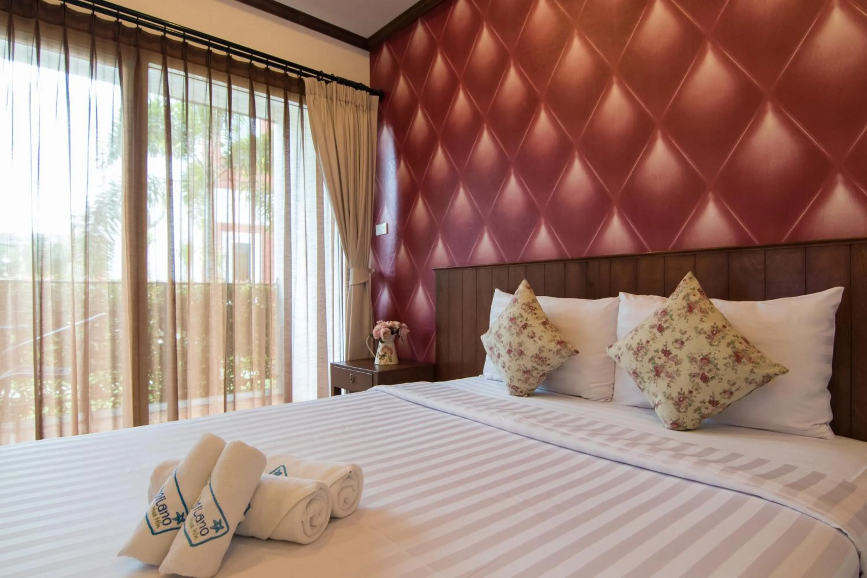 Bed in Milano Huahin