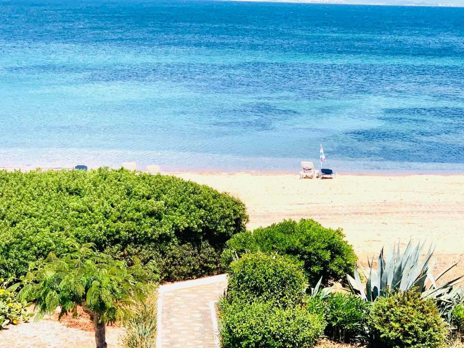 Sea view in Argo Apartments