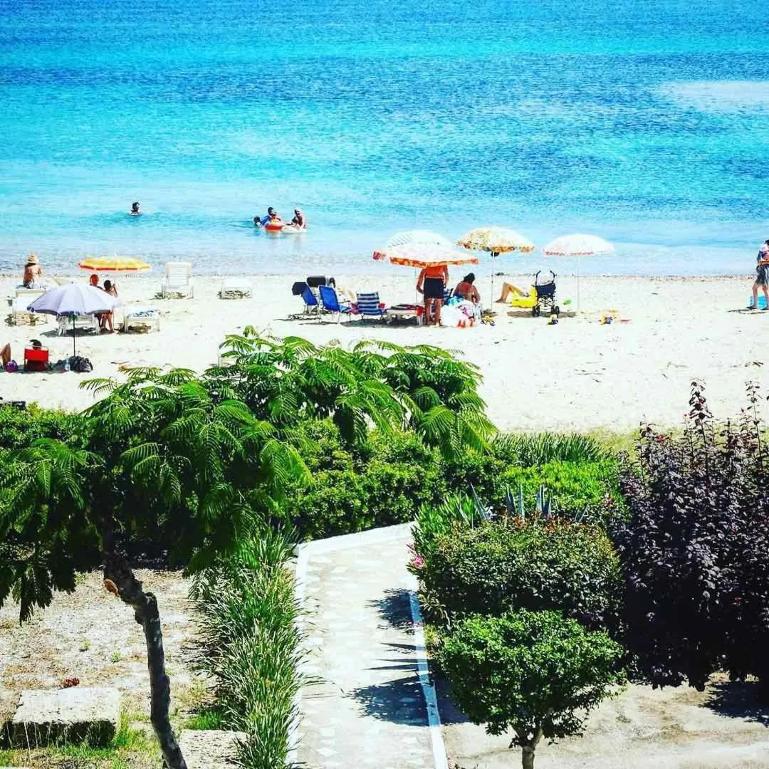 Beach in Argo Apartments
