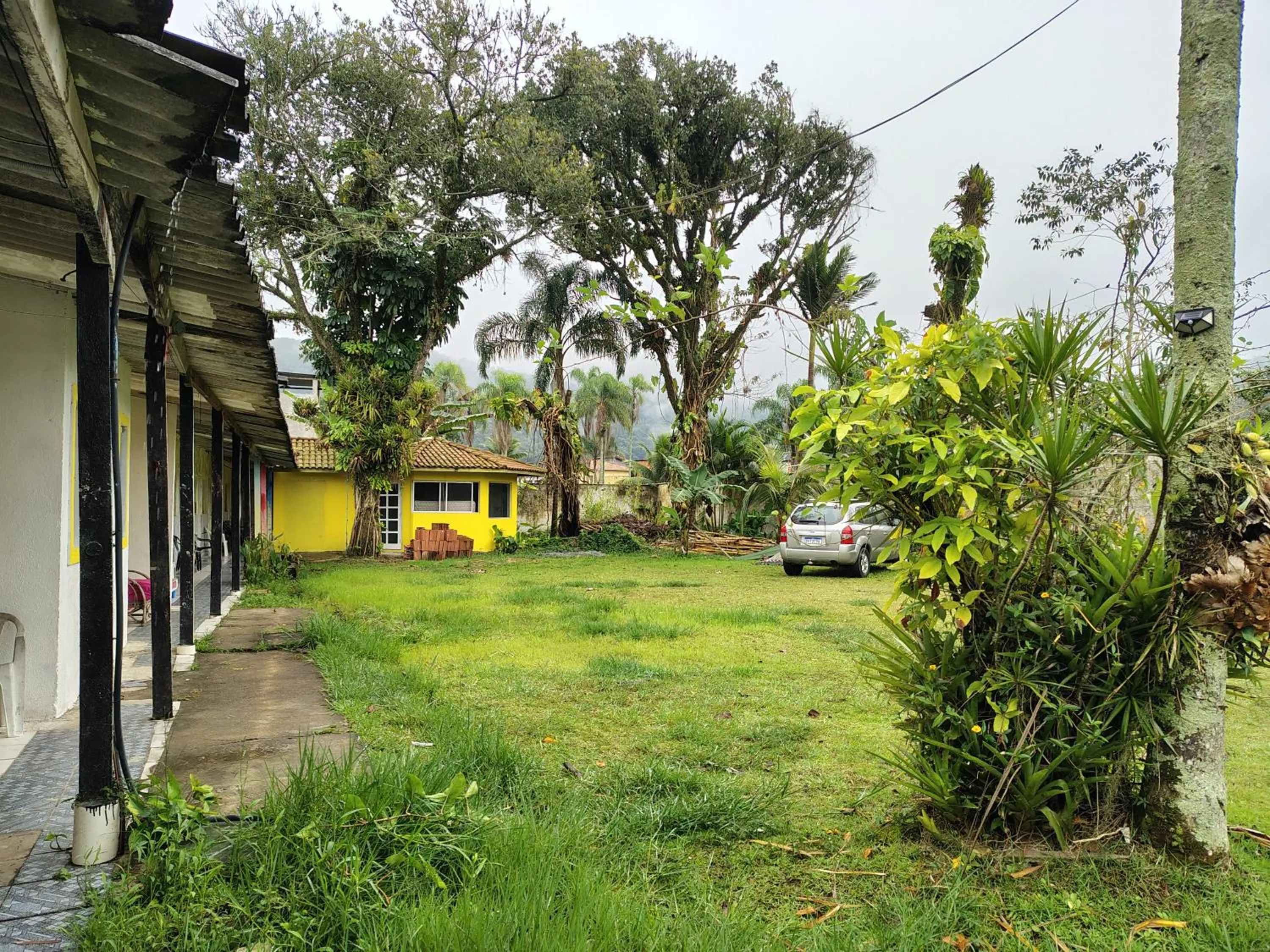 Natural landscape in Pousada Lambaris Pereque Guarujá