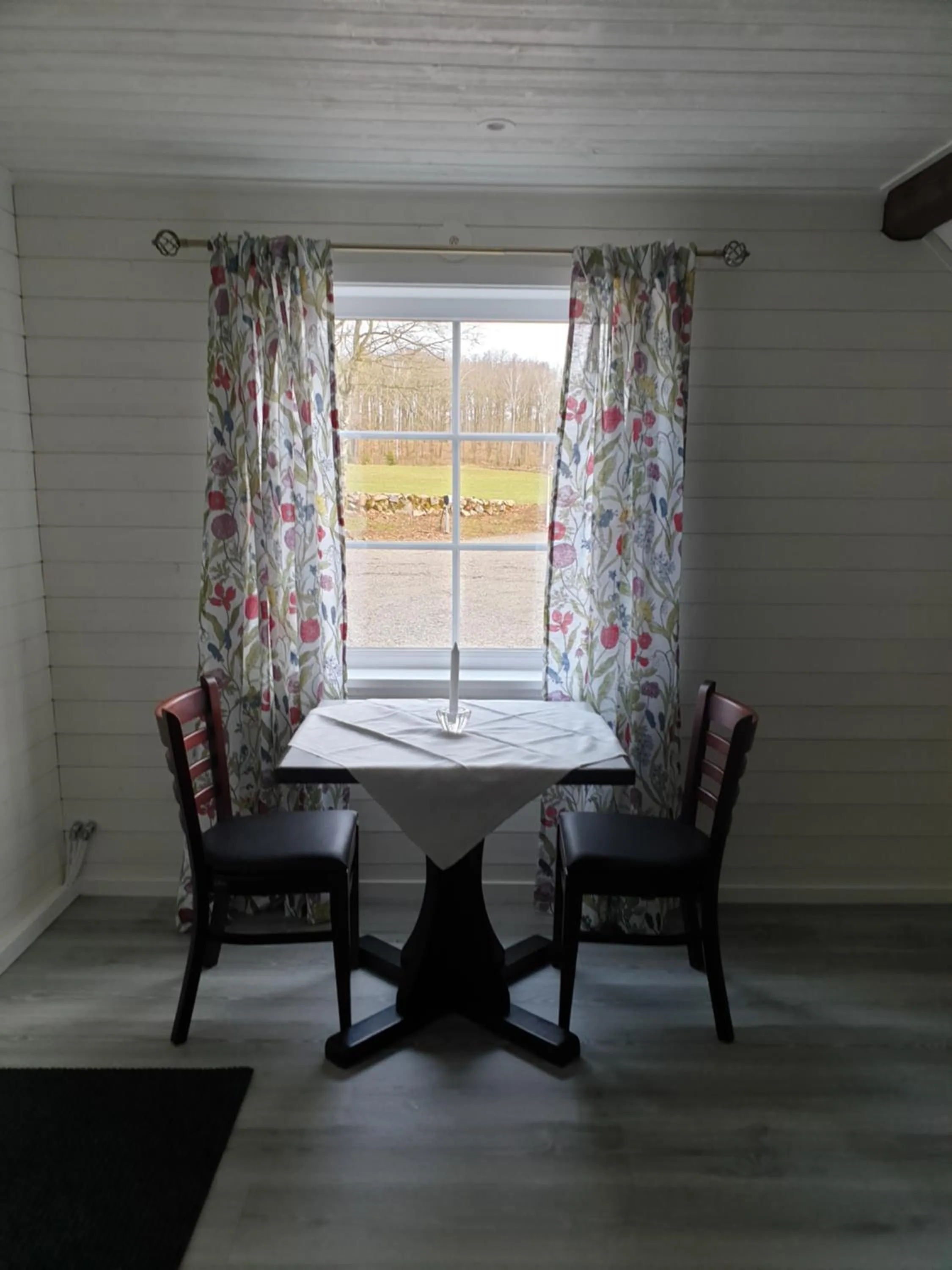 Food and drinks in Joastorps Bed & Breakfast