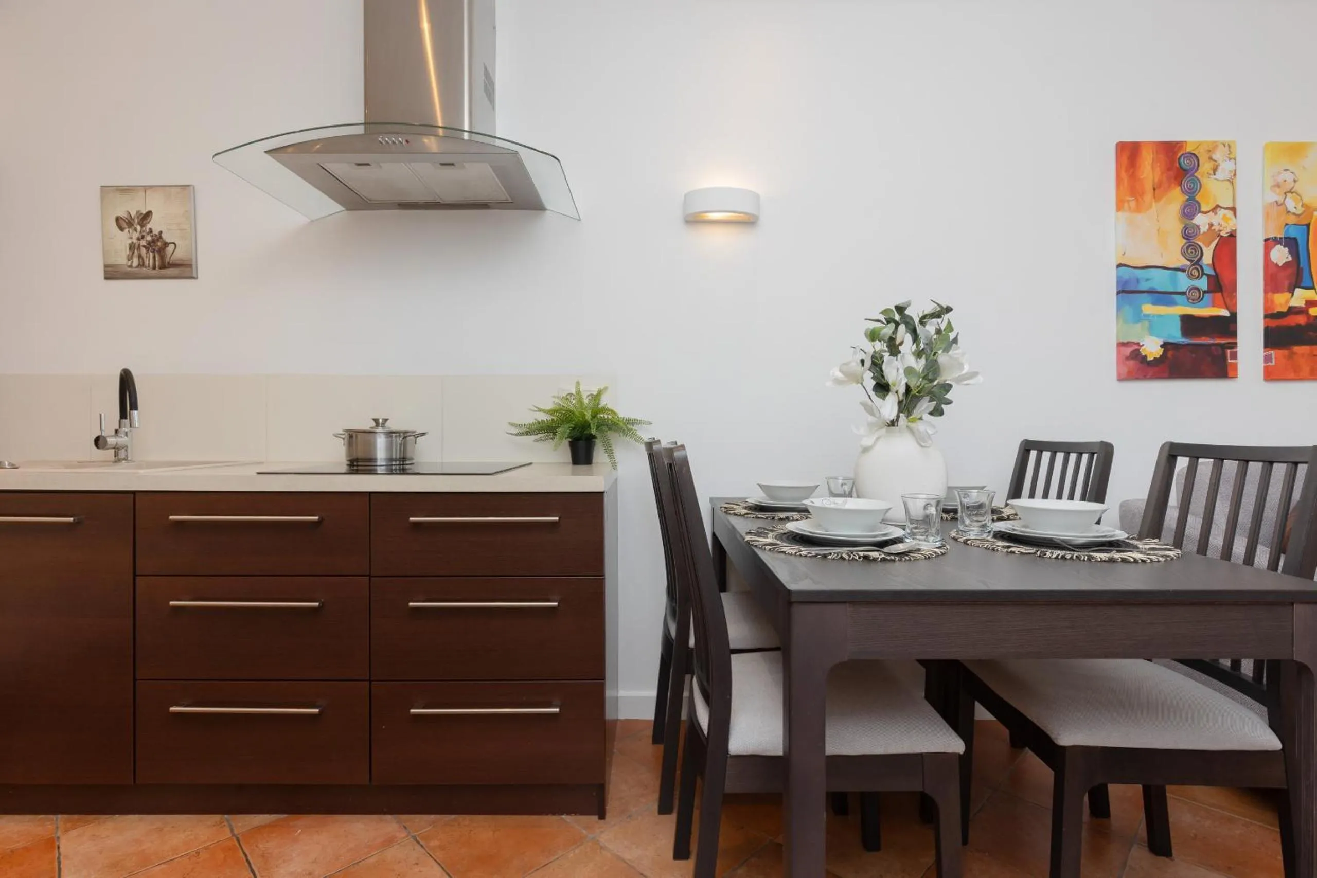 Cozy Apartment with Parking in Warsaw Ursus by Noclegi Renters