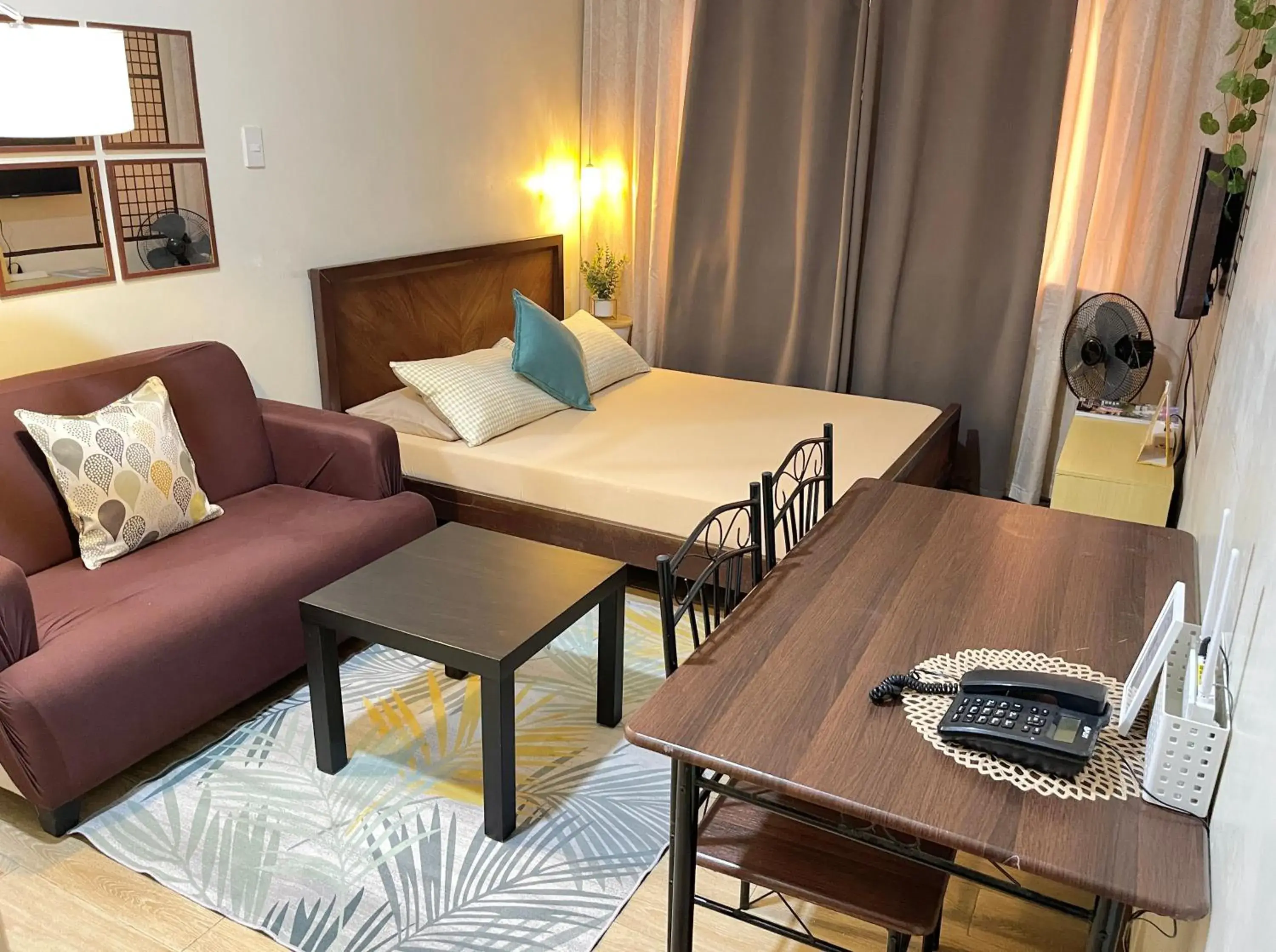 Bea’s Transient (Condo Studio Room for 2!) Bea’s Transient (Condo Studio Room for 2!)