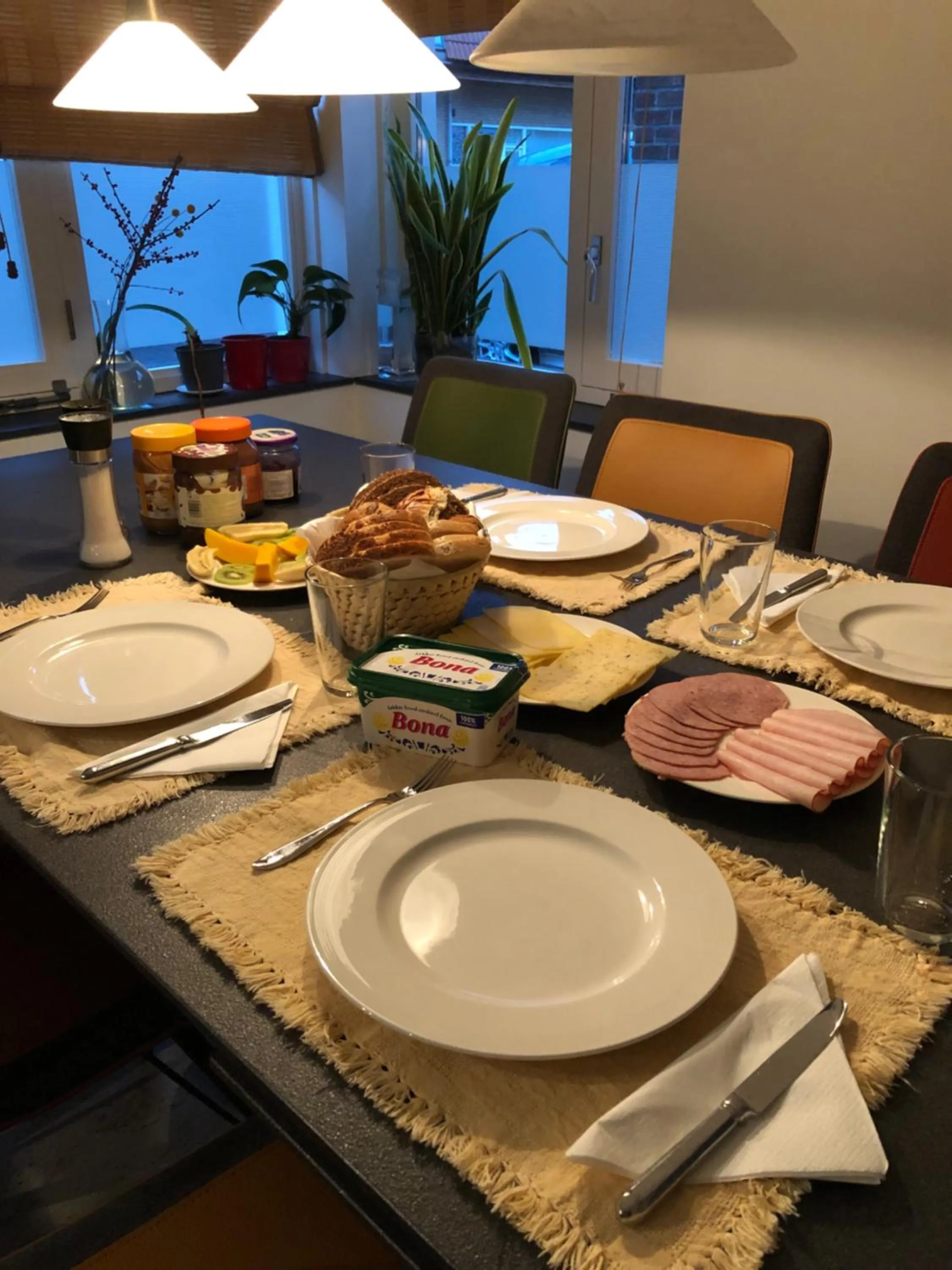 Continental breakfast in Floriande Stay