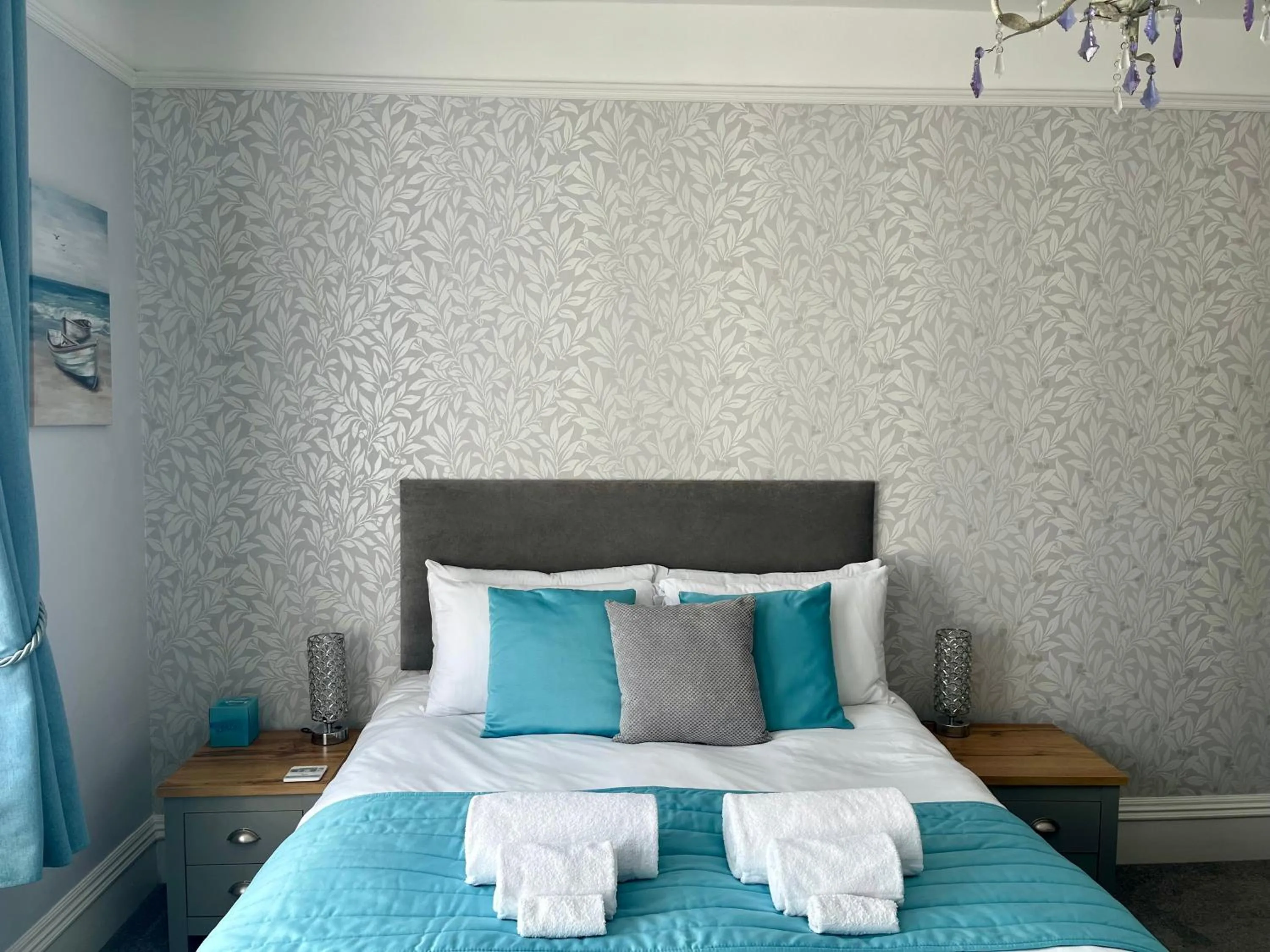 Superior King Room - single occupancy in Bentley Lodge