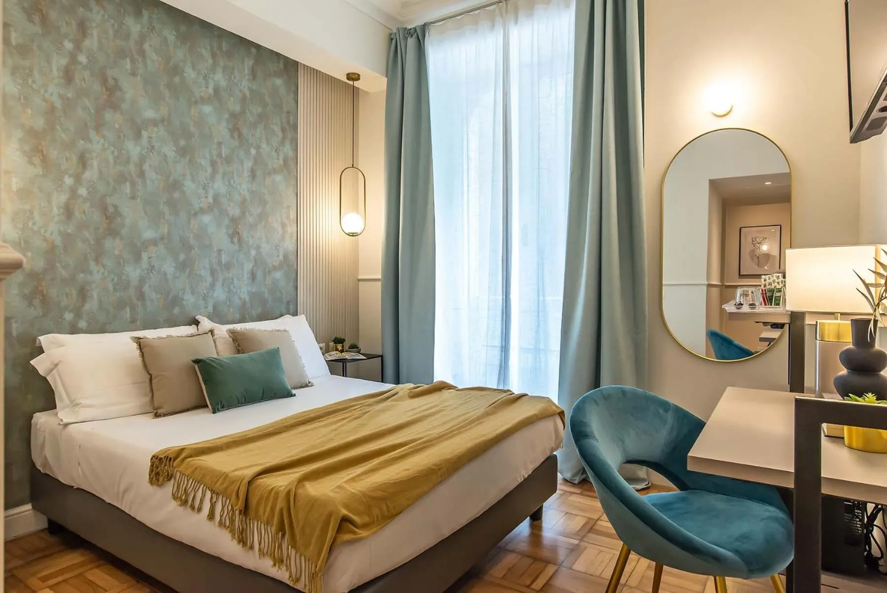 Bedroom, Bed in 94Rooms Vatican Guest House - Vigliena