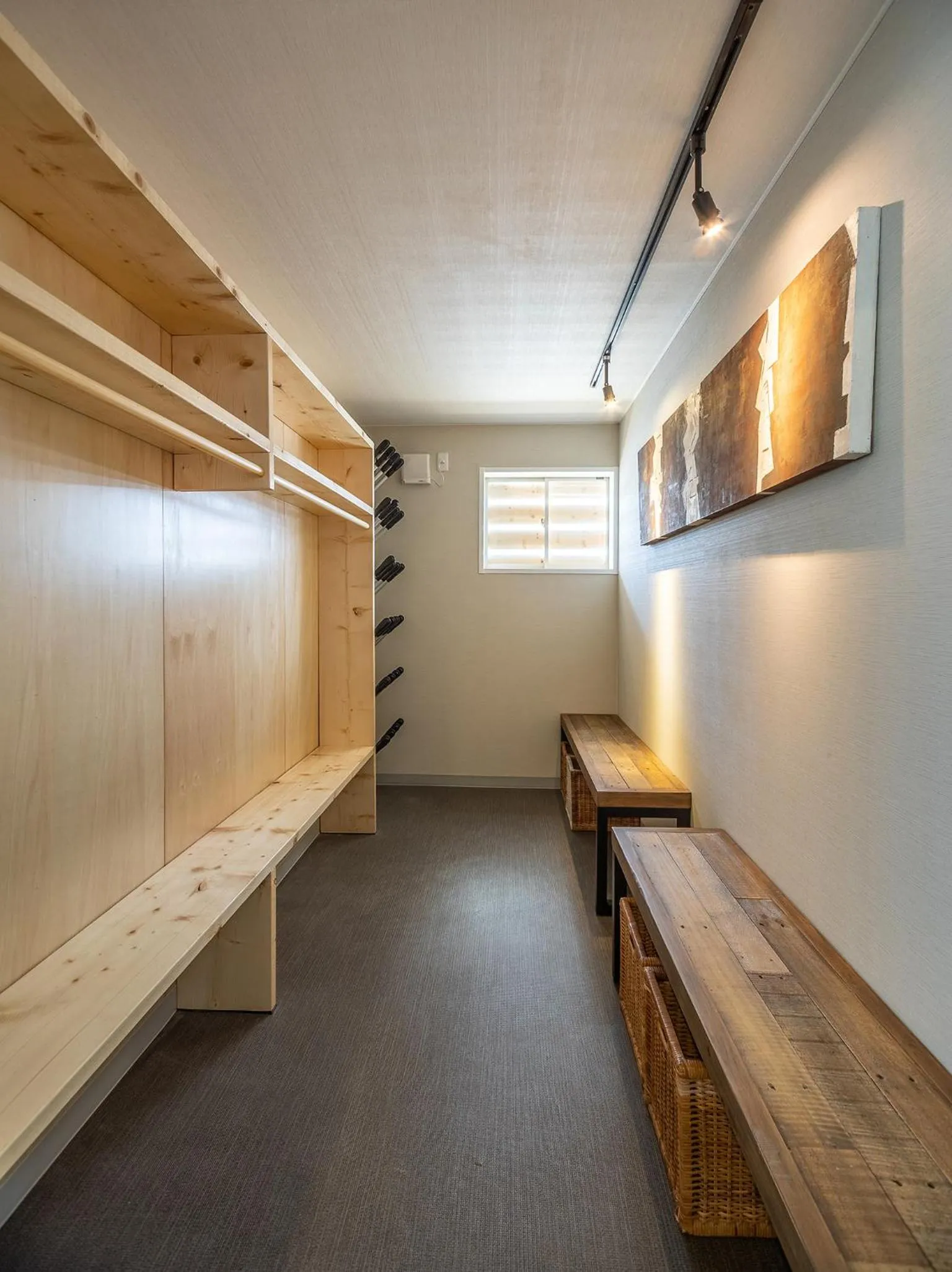 Photo of the whole room in Shousugi Chalet by Elite Havens