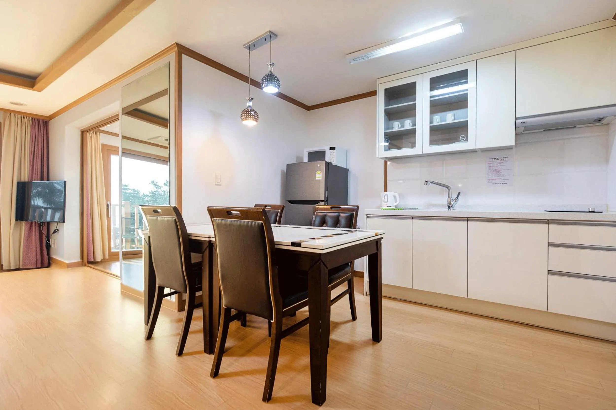 kitchen in The Bay Jeju Resort