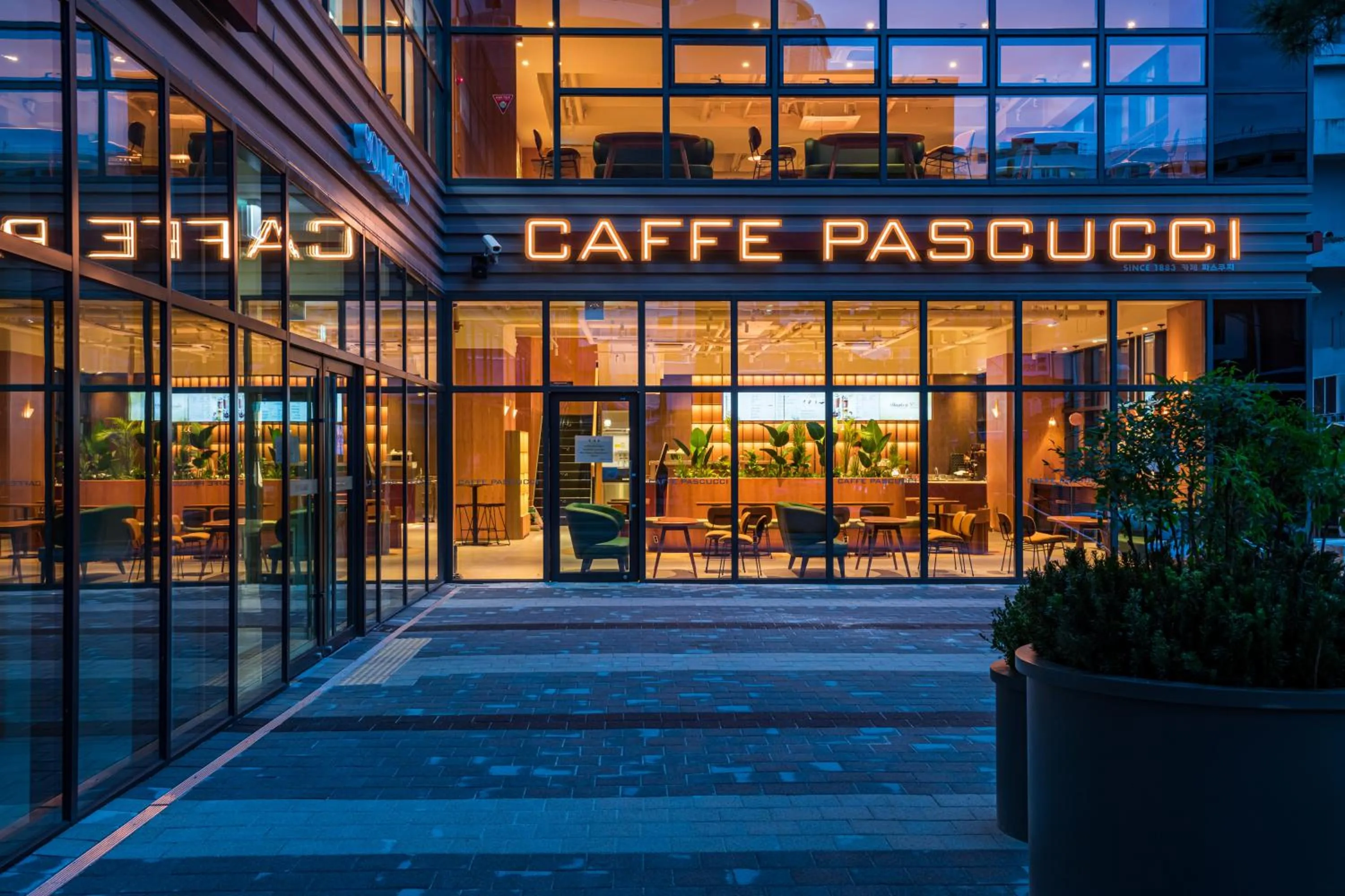 Property building in Sollago Myeongdong Hotel & Residence