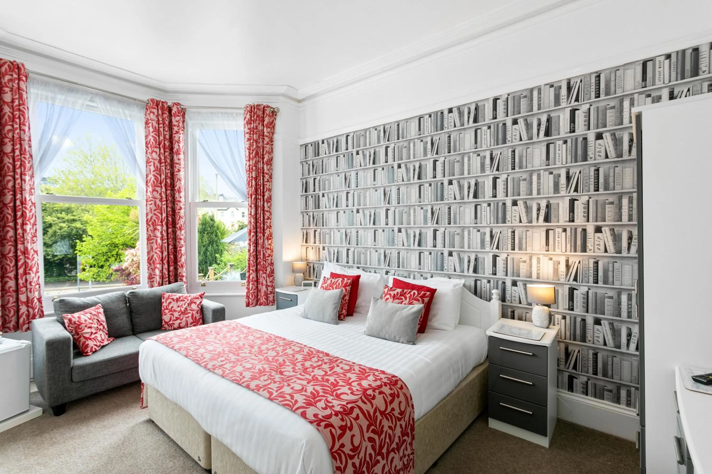 Bed in Mount Edgcombe