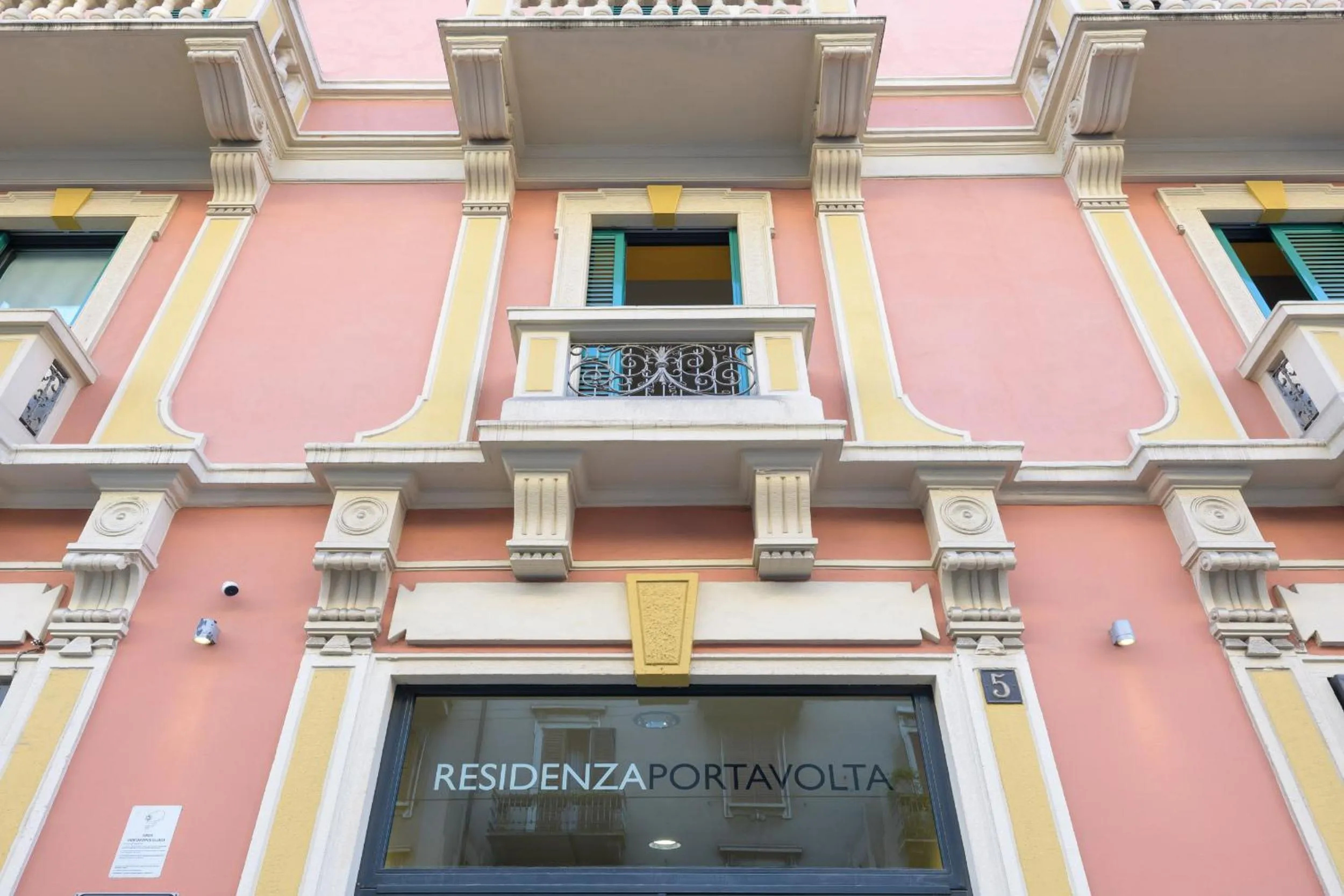 Facade/entrance in Residenza Porta Volta