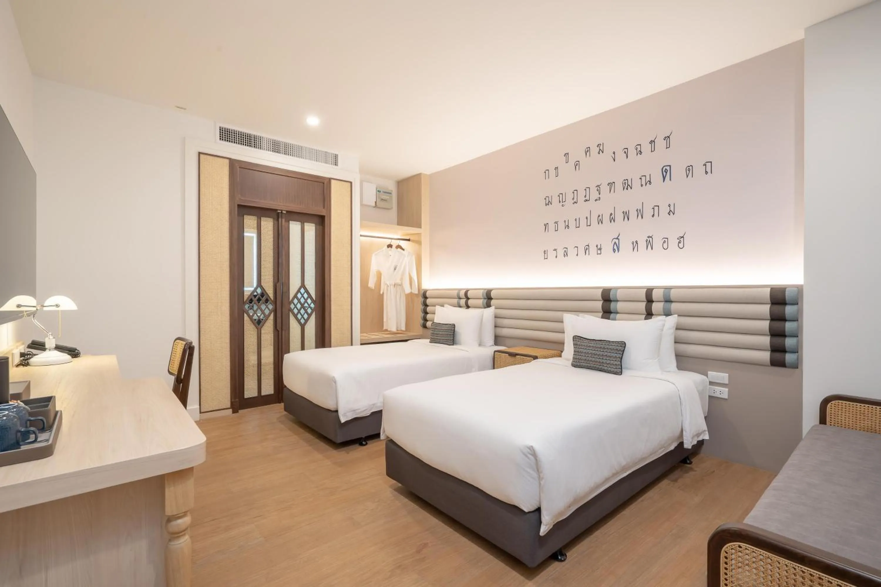 Bedroom, Bed in Pranakorn Heritage Hotel