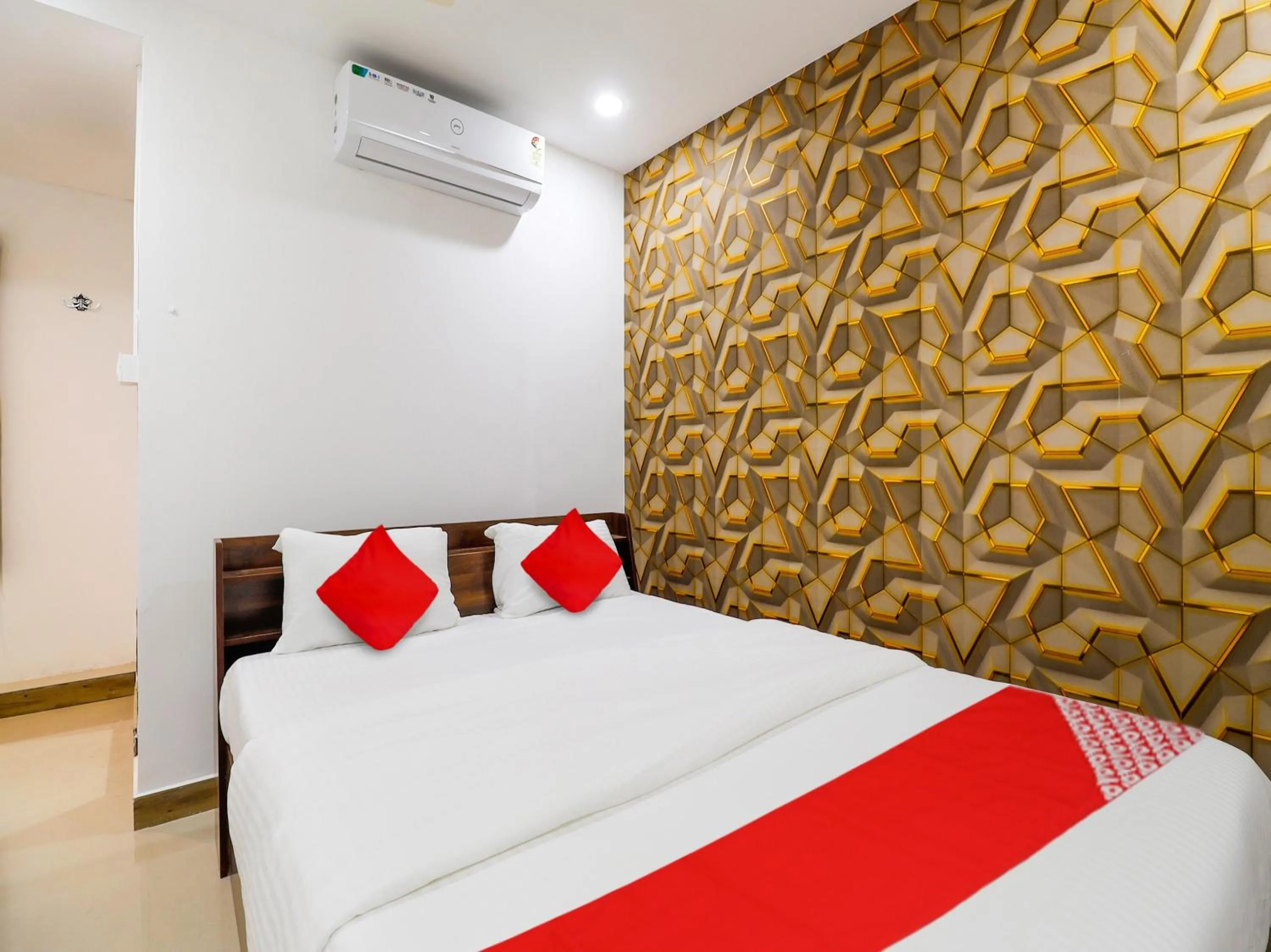 Bedroom, Bed in Hotel O Kompally Residency