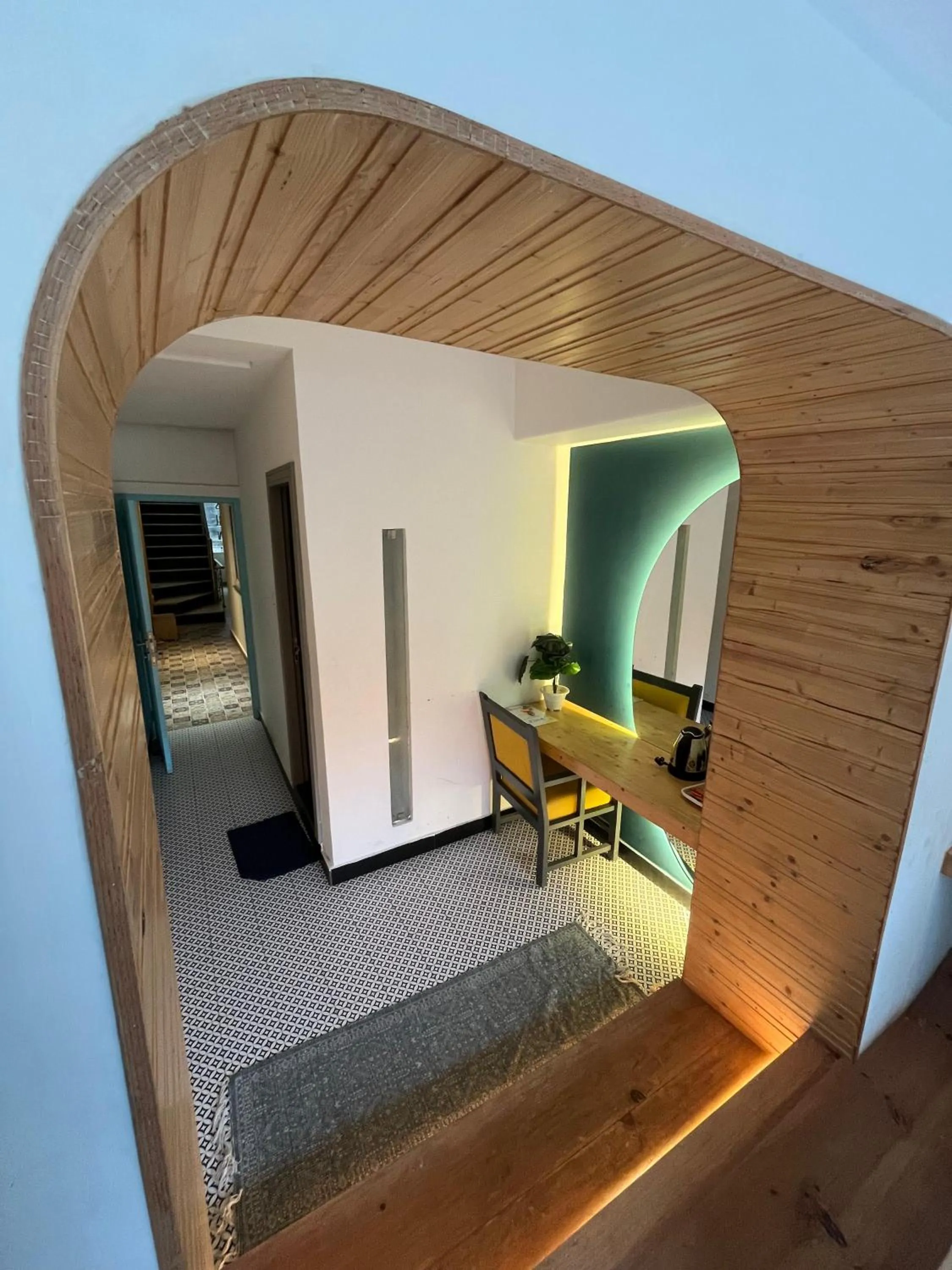 Photo of the whole room in Joey's By The Ganges