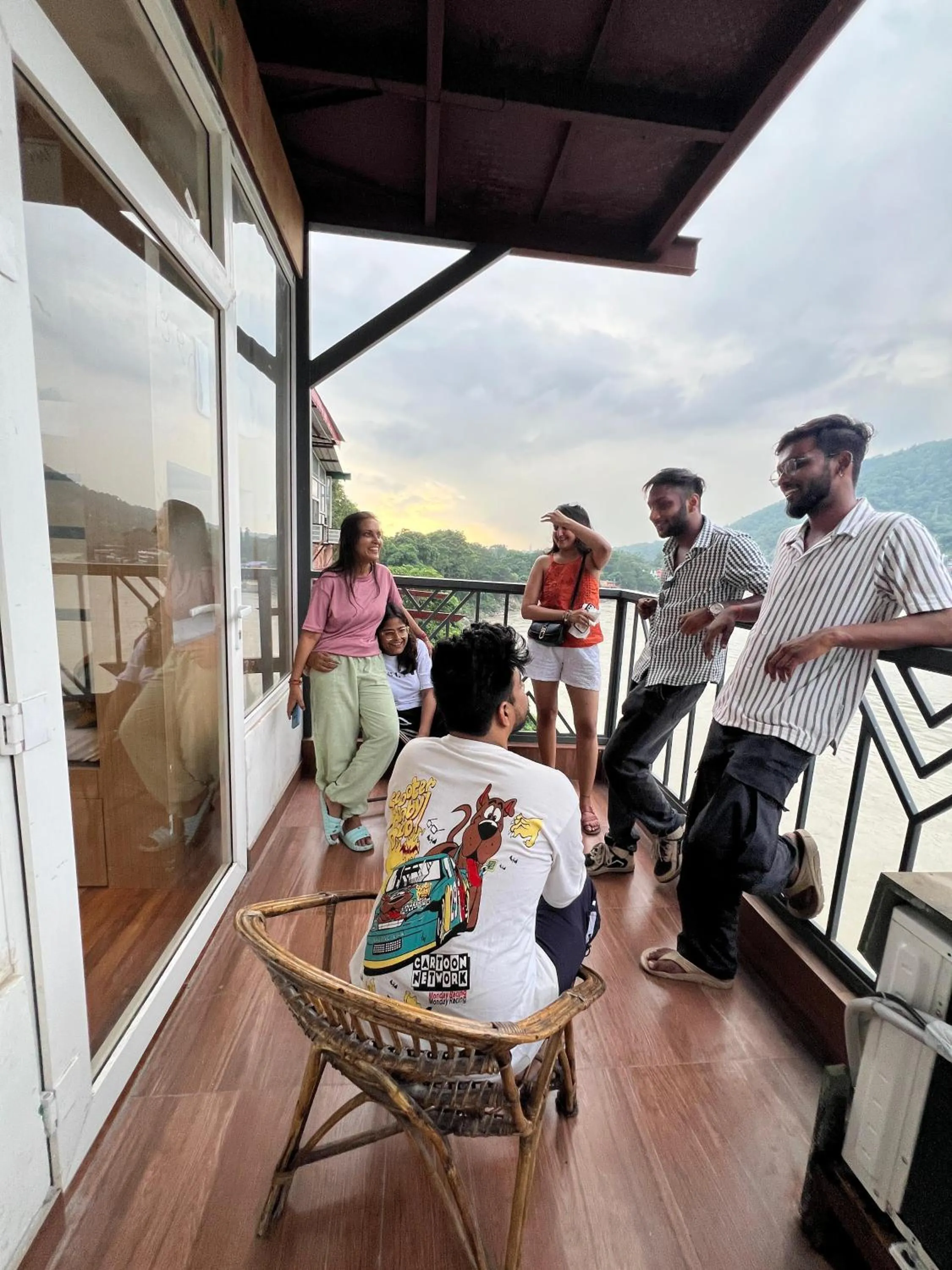 Balcony/Terrace in Joey's By The Ganges