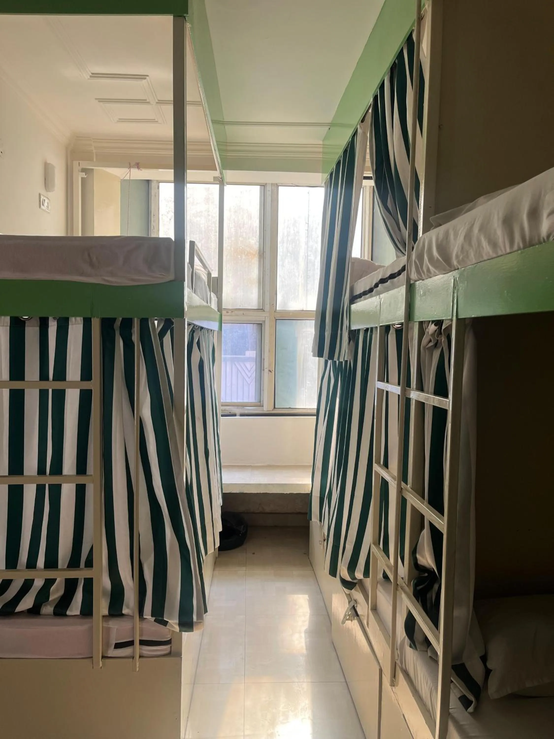 bunk bed, Bed in Joey's By The Ganges