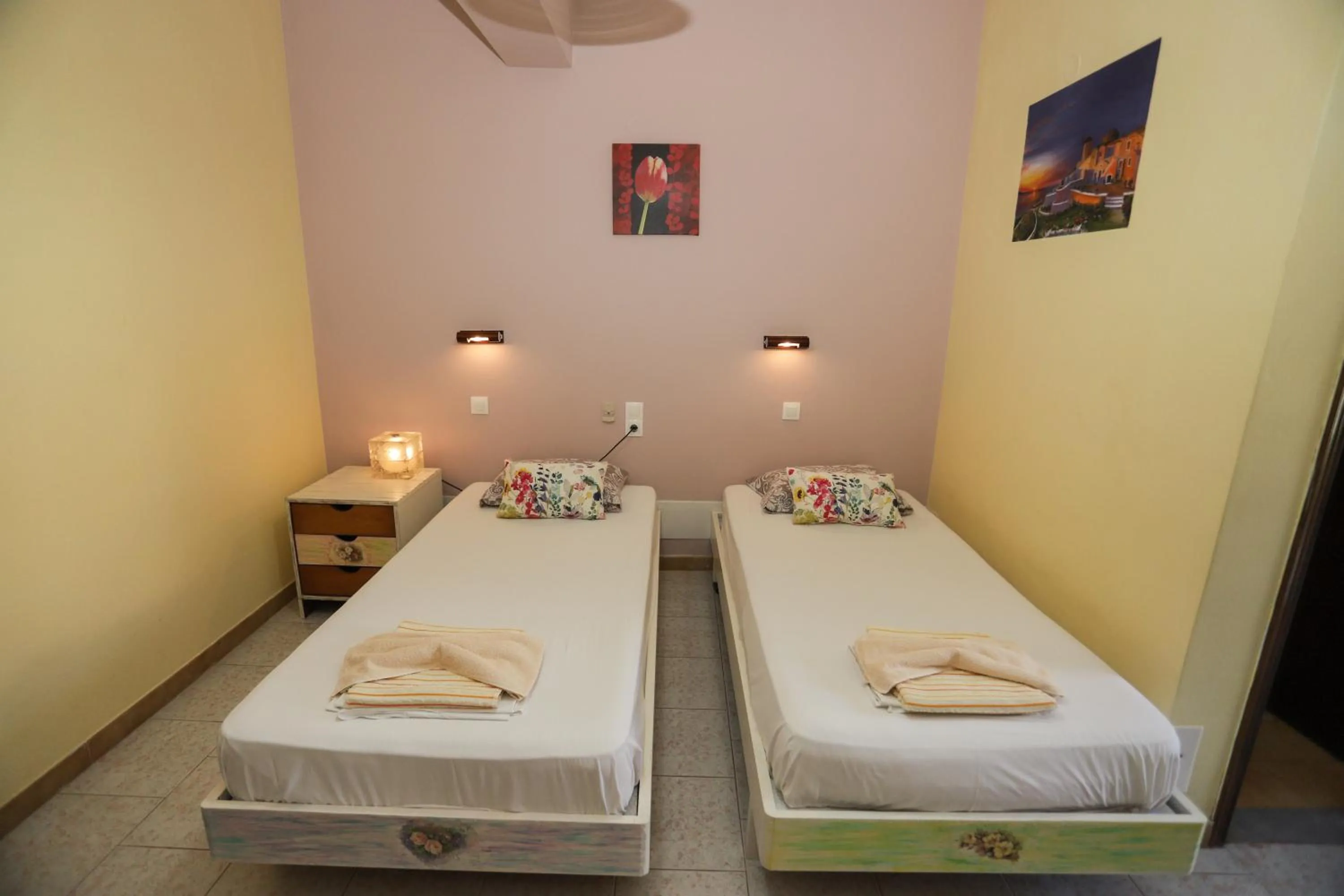 Bedroom, Bed in Villa Dream Garden