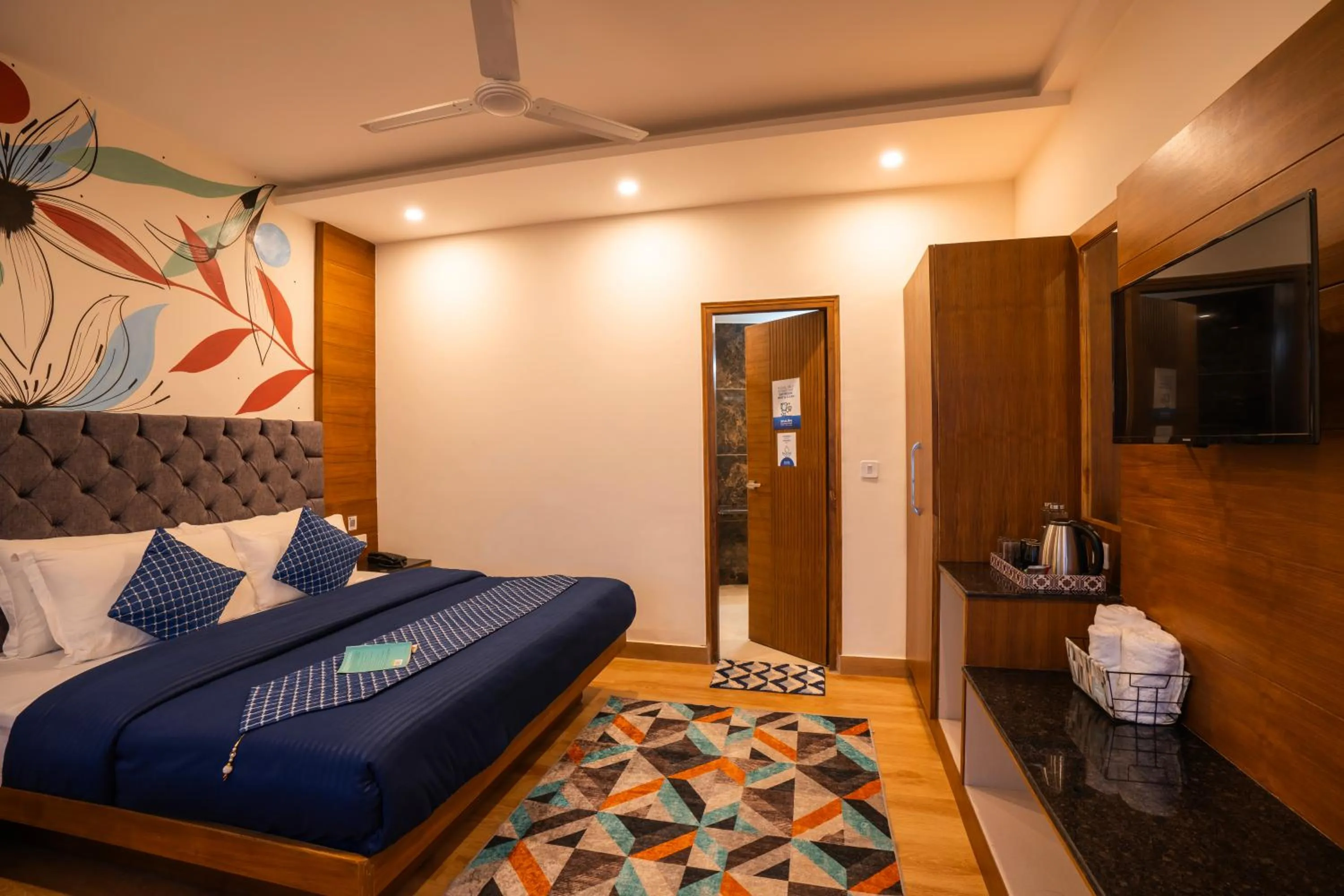 Bed in Shalom Backpackers Mussoorie