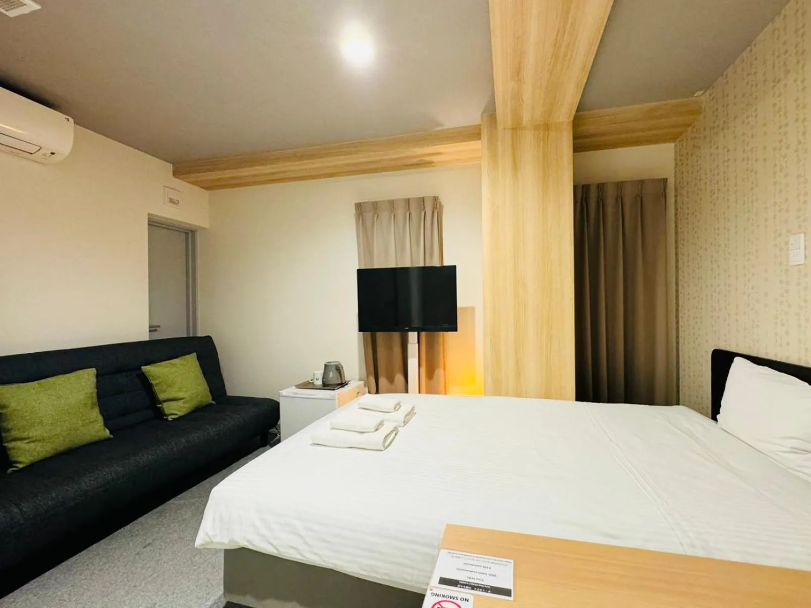 Bed in Y&Y NAMBA HOTEL Osaka