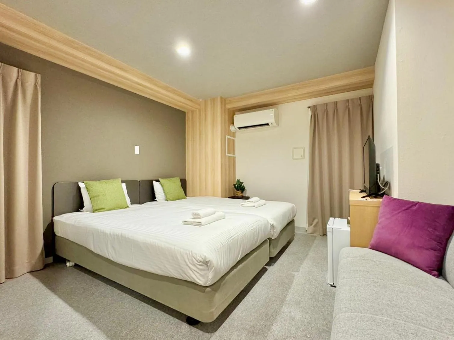 Bed in Y&Y NAMBA HOTEL Osaka