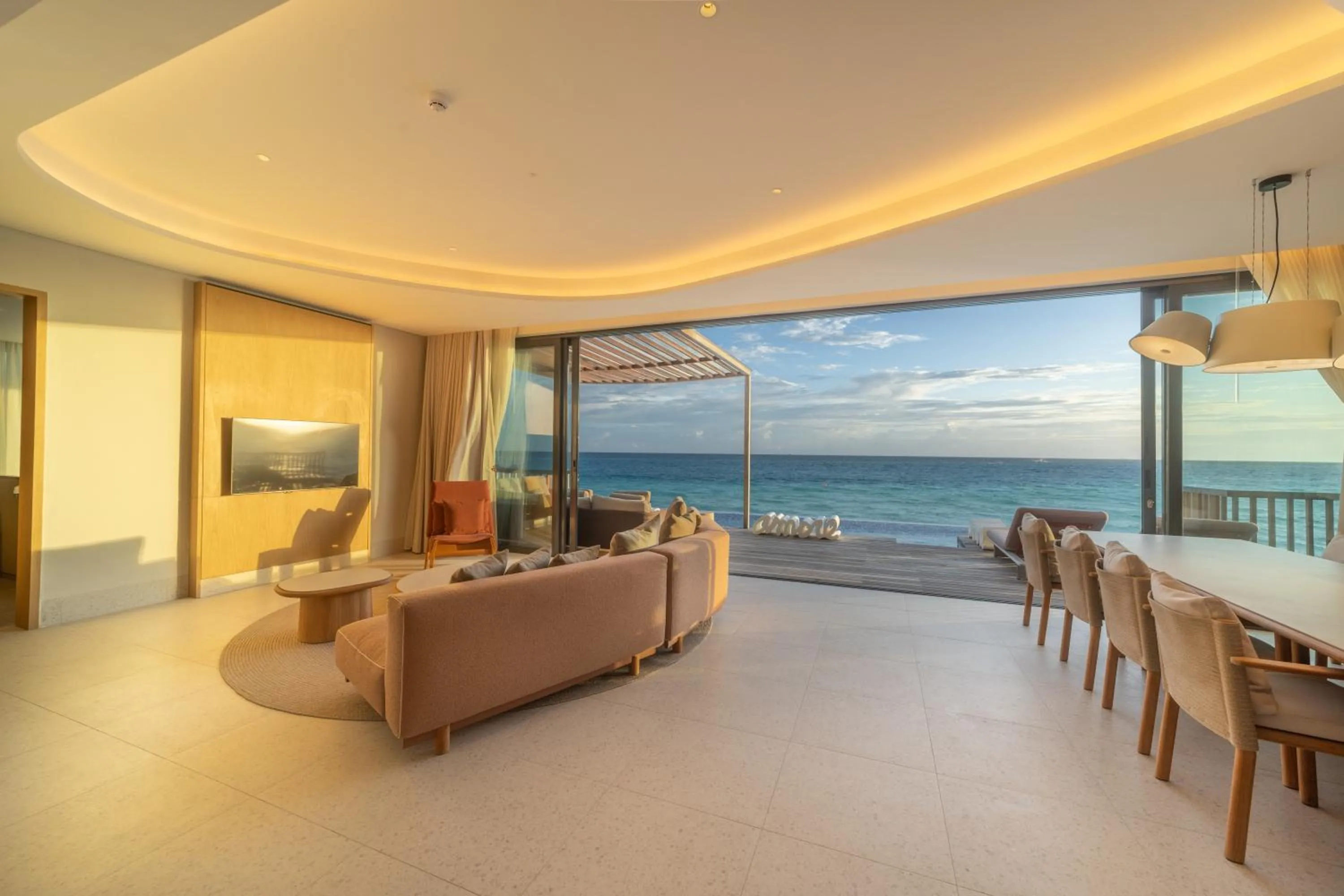 TV and multimedia in SO/ Maldives