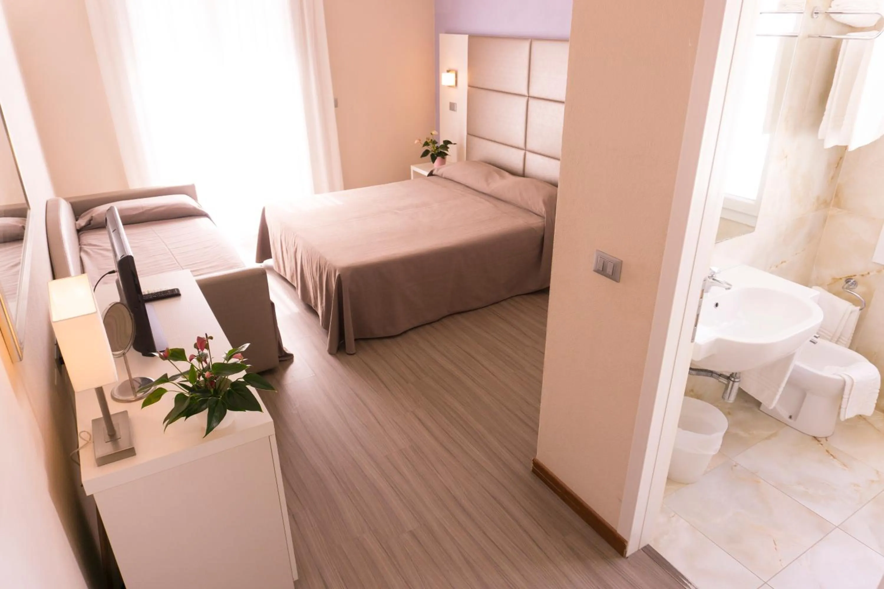 Bed in New Hotel Chiari