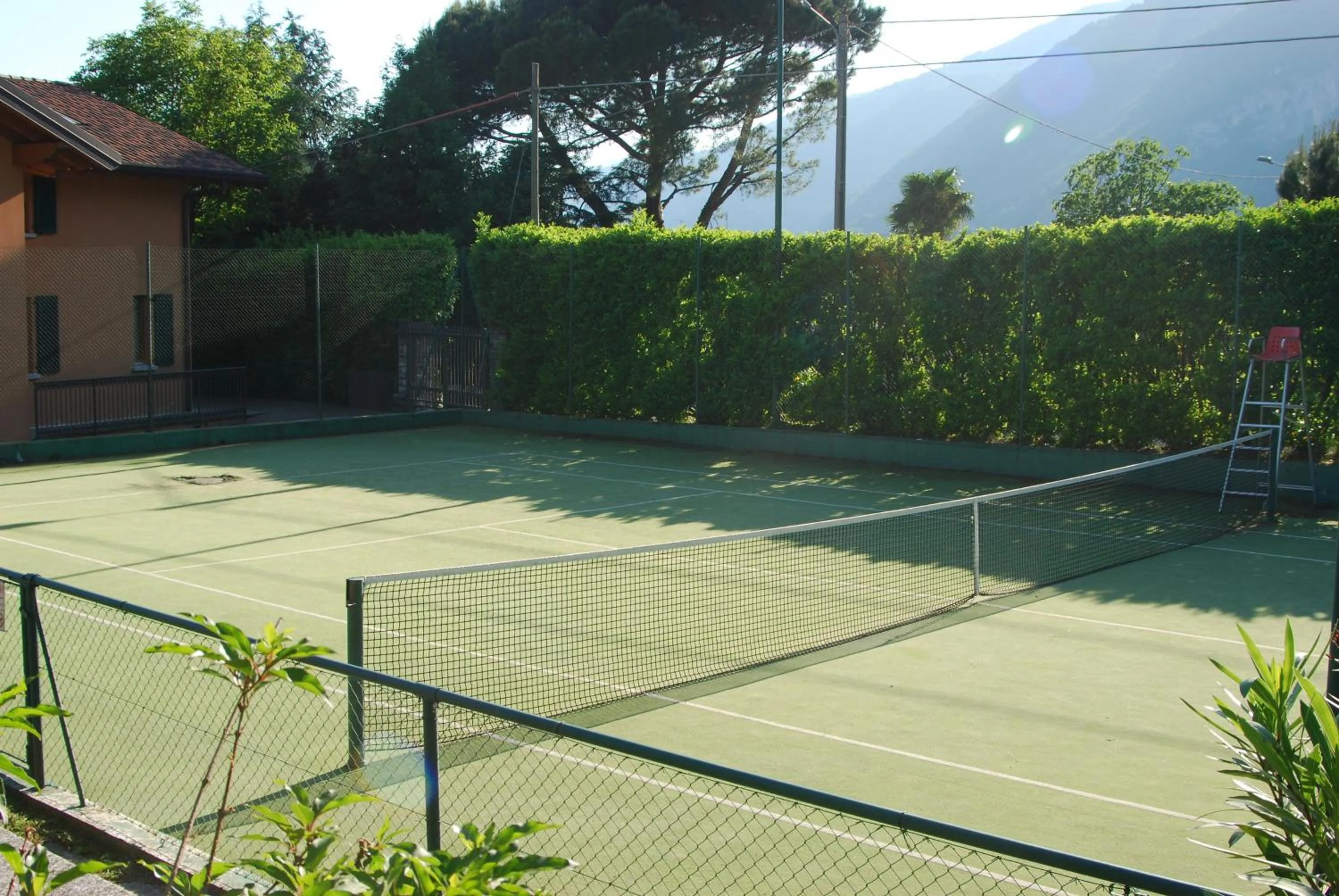 Tennis court in Albergo Rusall