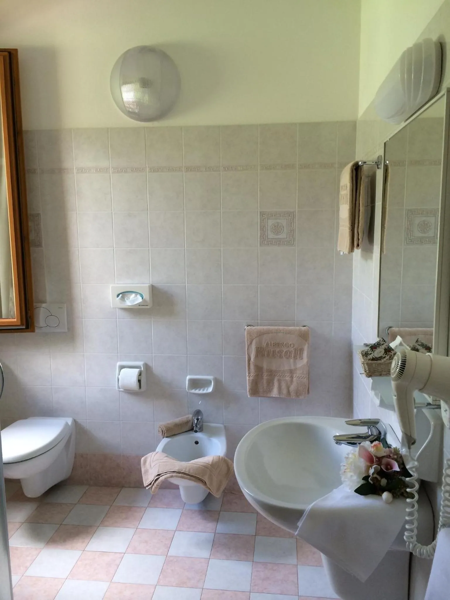 Bathroom in Albergo Rusall