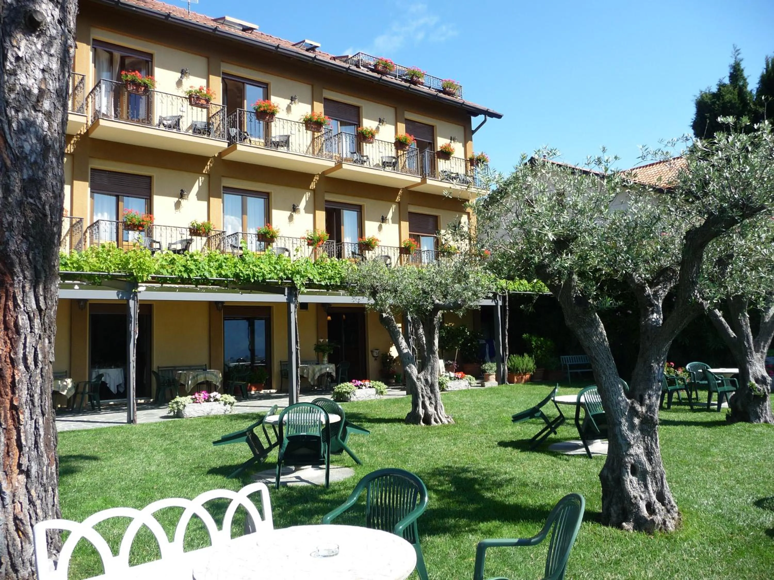 Garden in Albergo Rusall