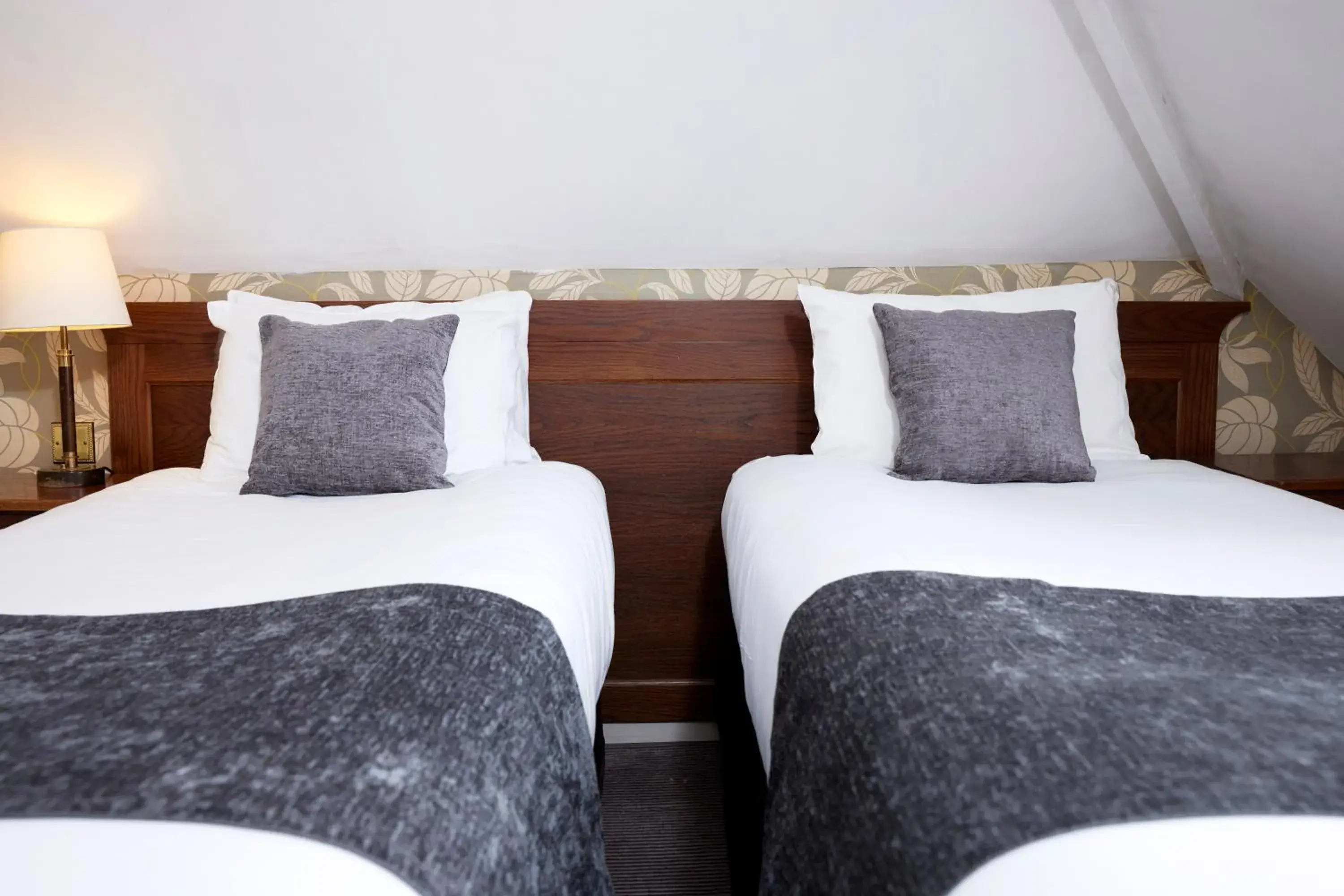 Twin Room in Fountain Inn by Greene King Inns Twin Room in Fountain Inn by Greene King Inns