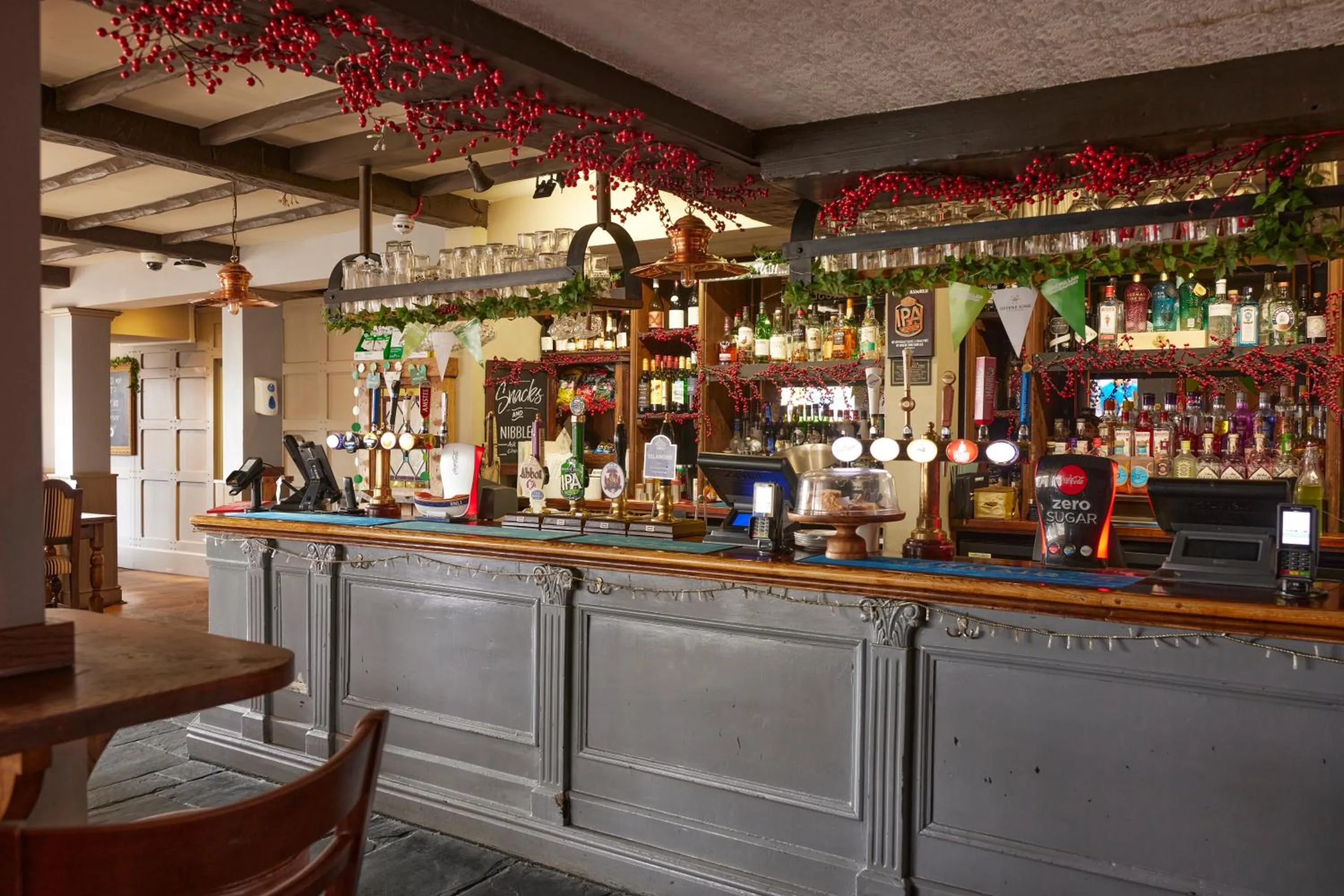 Lounge or bar in Fountain Inn by Greene King Inns