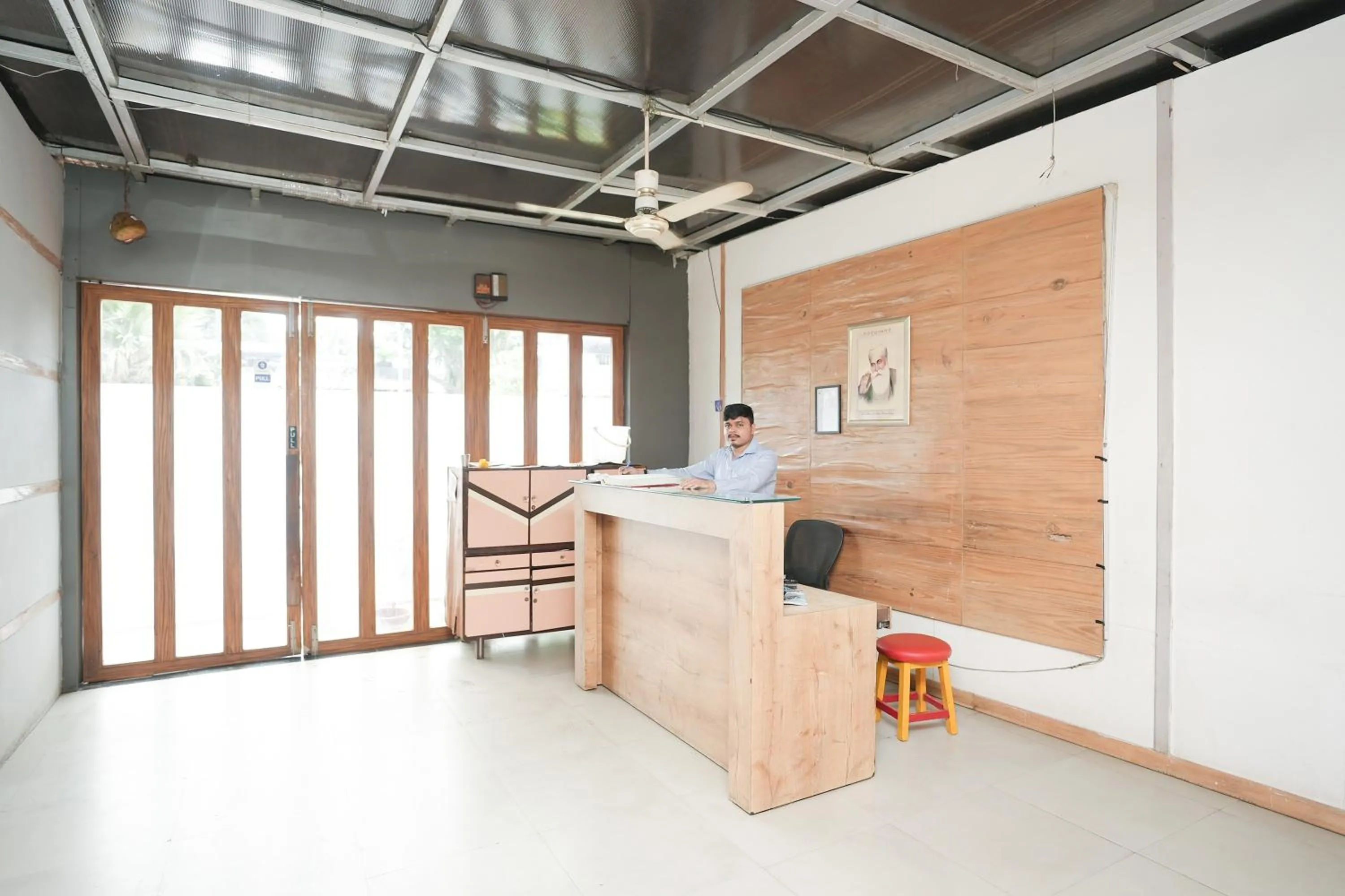 Lobby or reception in Hotel Elegance Nx