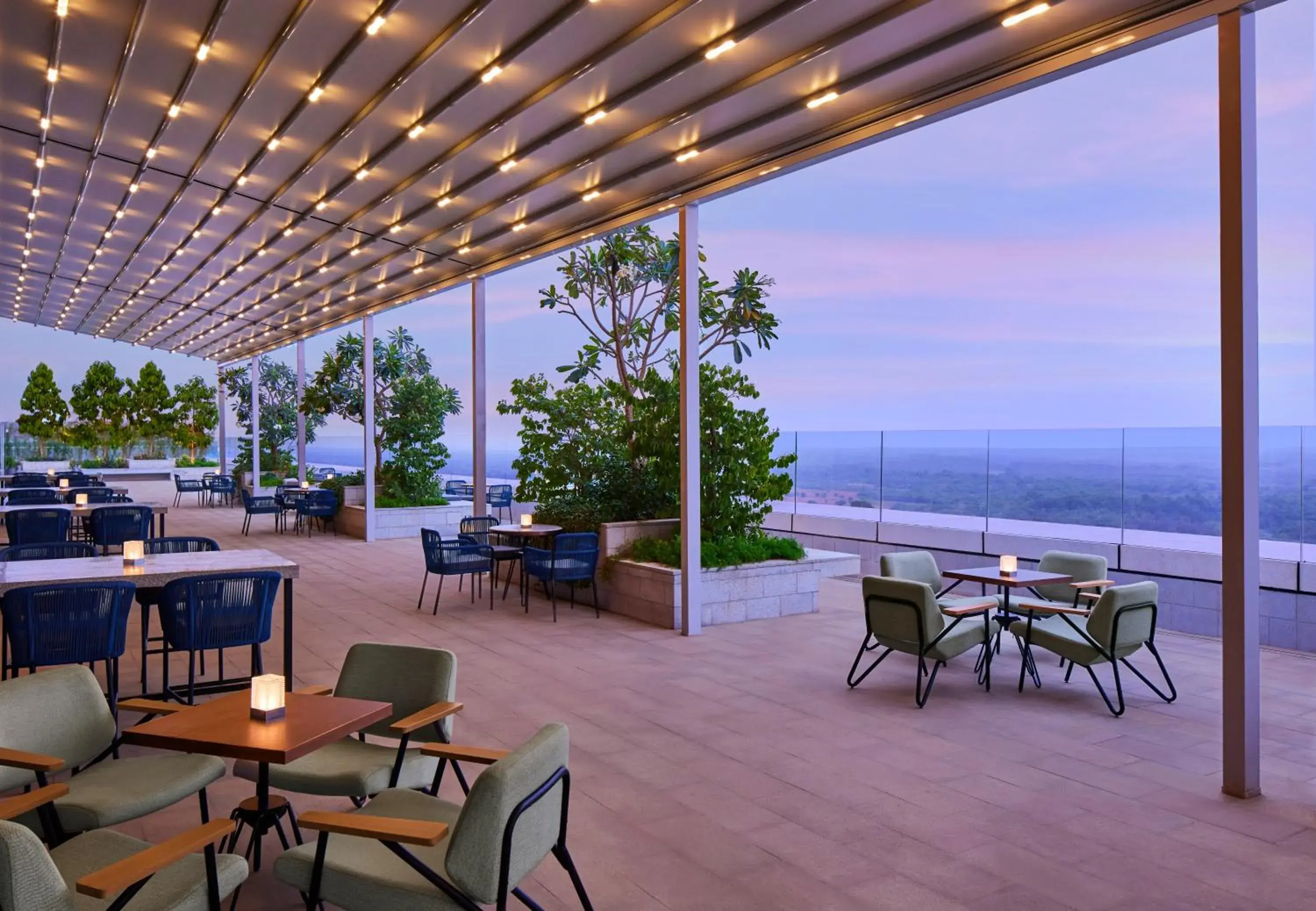 Lounge or bar in Taj The Trees, Mumbai Lounge or bar in Taj The Trees, Mumbai