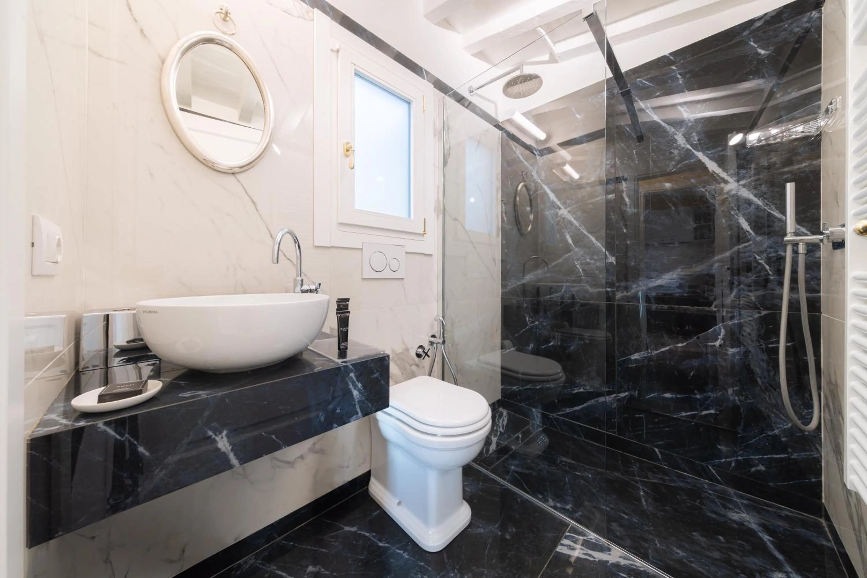 Bathroom in Algilà Luxury Torrigiani Apartments