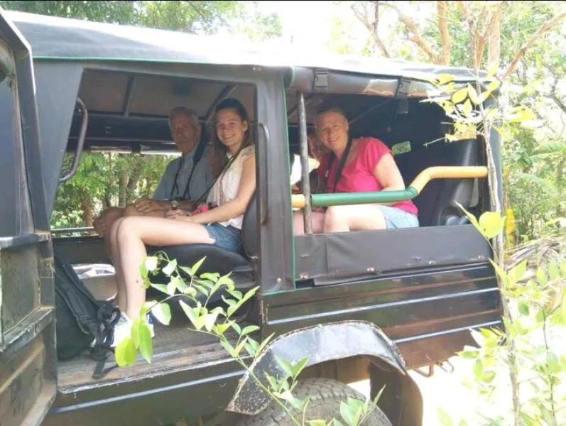 AMRON RESORT SIGIRIYA