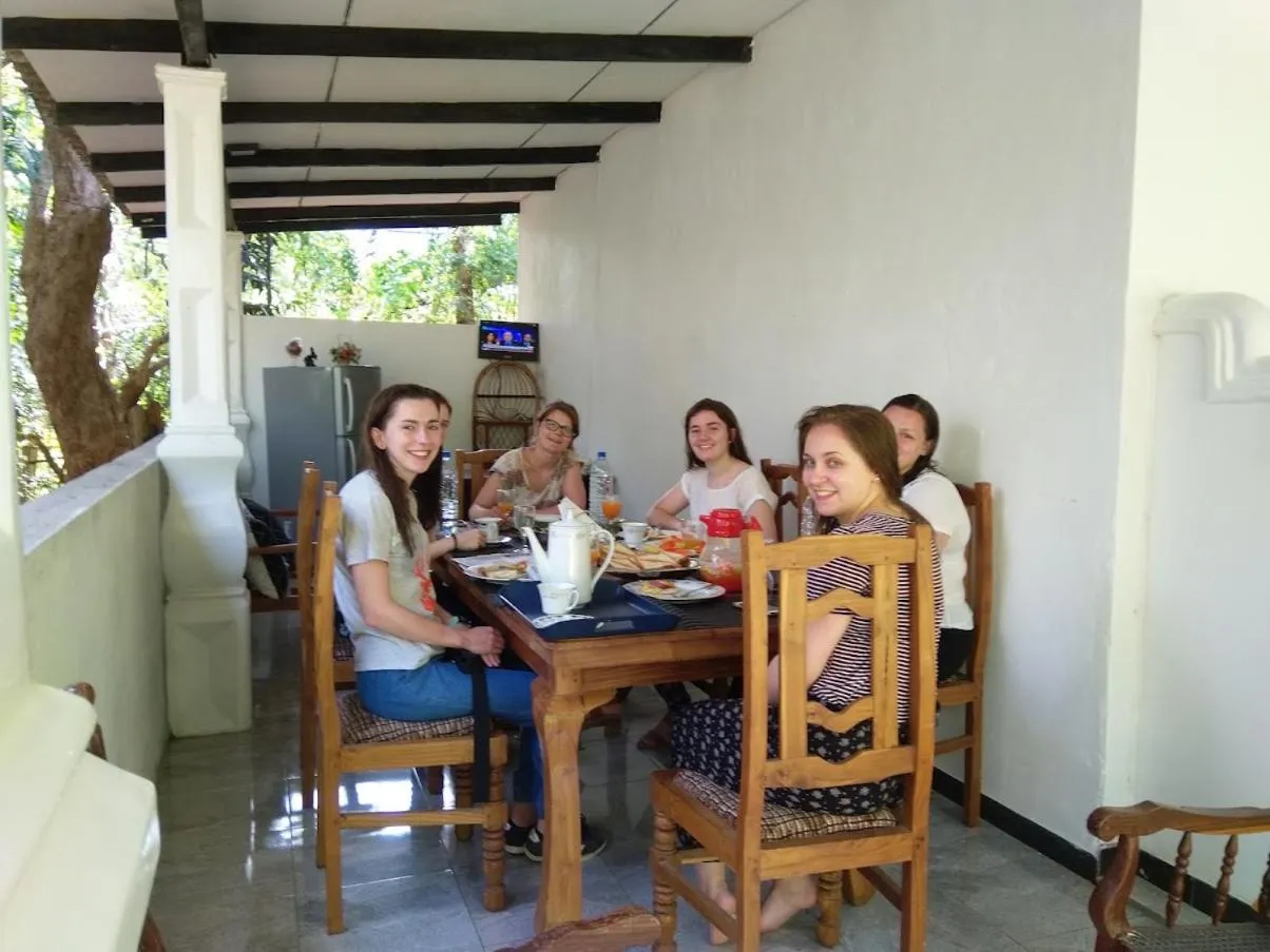 AMRON RESORT SIGIRIYA